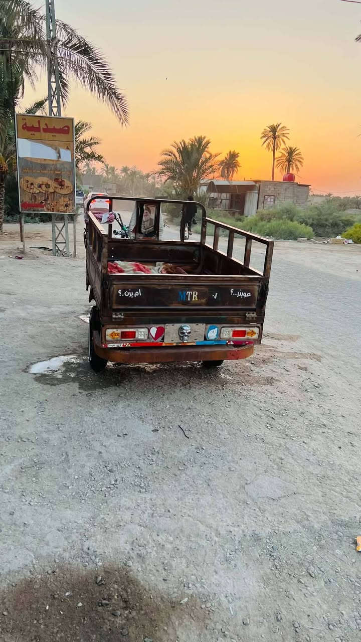 سلام عليكم ستوته رقم اسود وسنويه بدون راعي مكفول كفاله عامه من كلشي مكينه 26مقدم توني شاده تواير اكسن ستوته متعوب عليه مكاني سماوه رميثه شراي يتصل***********
