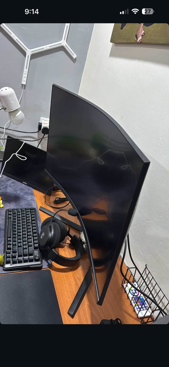السلام علكيم
شاشة سامسونغ g6 للبيع
نضيفة و مستخدم قليل ضمانها ٣ سنوات
مقوسة
2k
240hz
شاشة جداً نضيفة و تجي تفحص و تاخذهها
سعرها500الف
***********
بغداد المشتل
