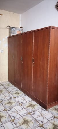 كنتول • ٤ بوب • قابل تفاوض