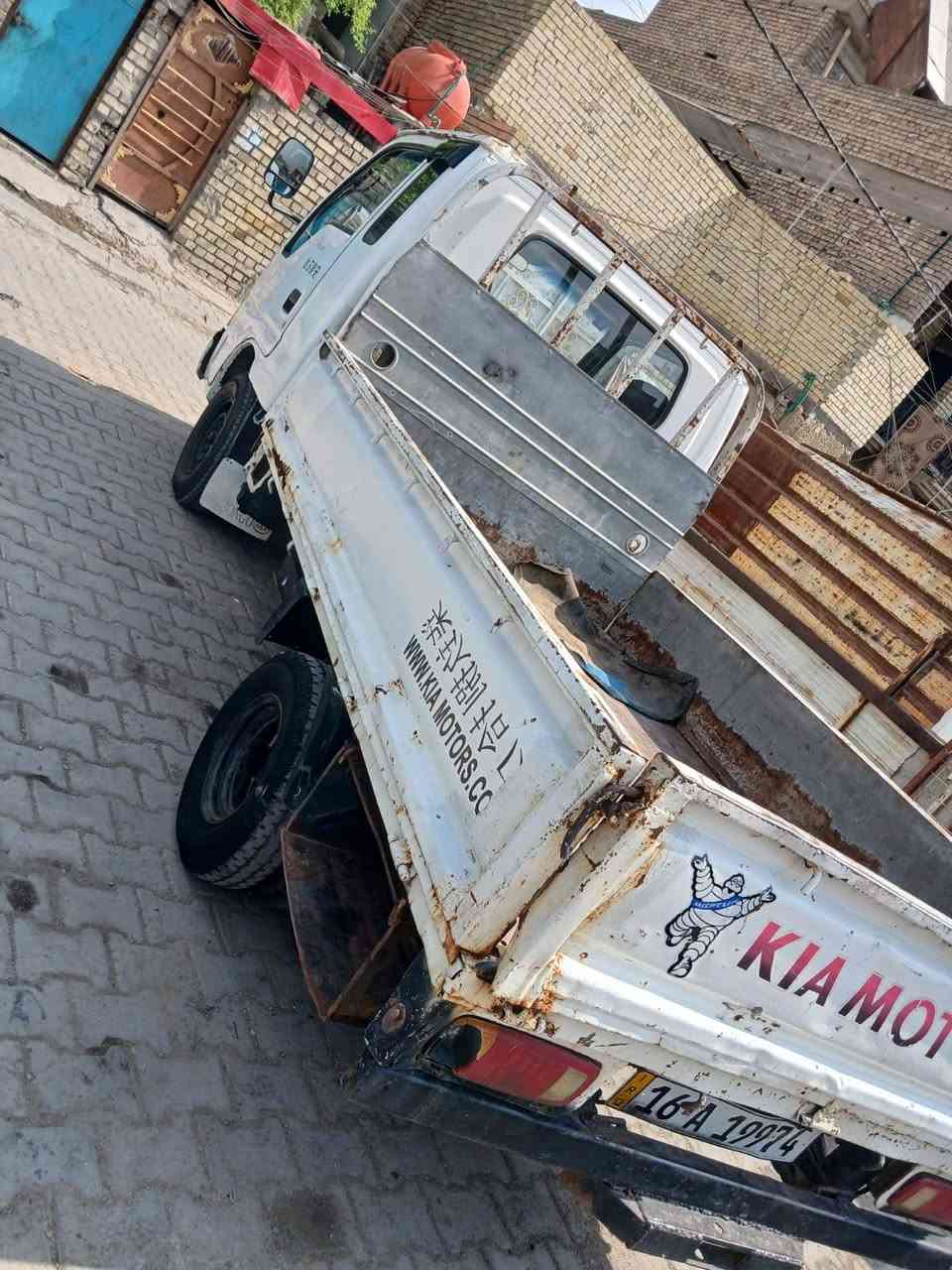 السلام عليكم
متاح فونتيرا موديل 1999 قماره قلاب رقم قادسيه نكليزي مشروع وطني تحويل مباشر محركهه بي بخار كيرهه نضيف كهربائيات كلهه شغاله ولكشر شوفت عينك بس لصفاح بيهن خياس من جوه مكفوله من شاصي ورقم شاصي مكاني بغداد مدينة الصدر السعر 40 وبيهه مجال حك جيه ***********
