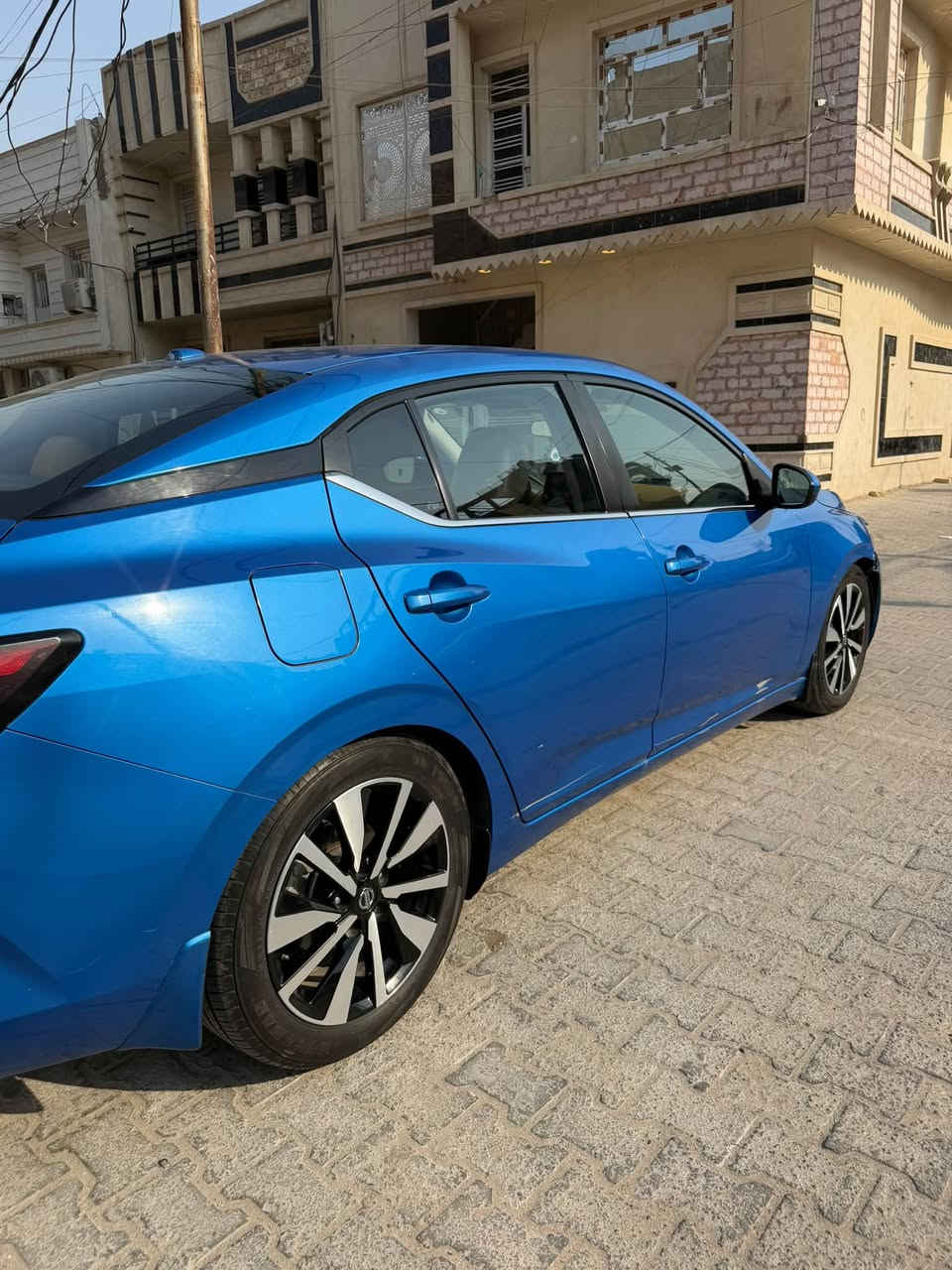 السلام عليكم
نيسان سنترا وارد امريكي 2021 SV بلاص فول رقم اربيل بأسمي سنوية لحد 2028 بدون ايرباك
فول مواصفات فتحة داخل عسلي كشنات جلد مع تدفئه بلكشن وكشن السائق كهرباء 
3 بصمات تشغيل عن بعد توقف ذاتي خلفي امامي تحديد مسار حساس خلفي رادار شاشة كار بلي ماشية 60000 ميل 
كاملة بدون نقص فقط الضربة موضحة بلصور
مكاني حي العدل
***********
