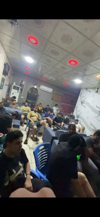 كوفي للبيع مدينة الصدر قطاع 16 مقابل جامع الرسول الاعظم التفاصيل :  سب...