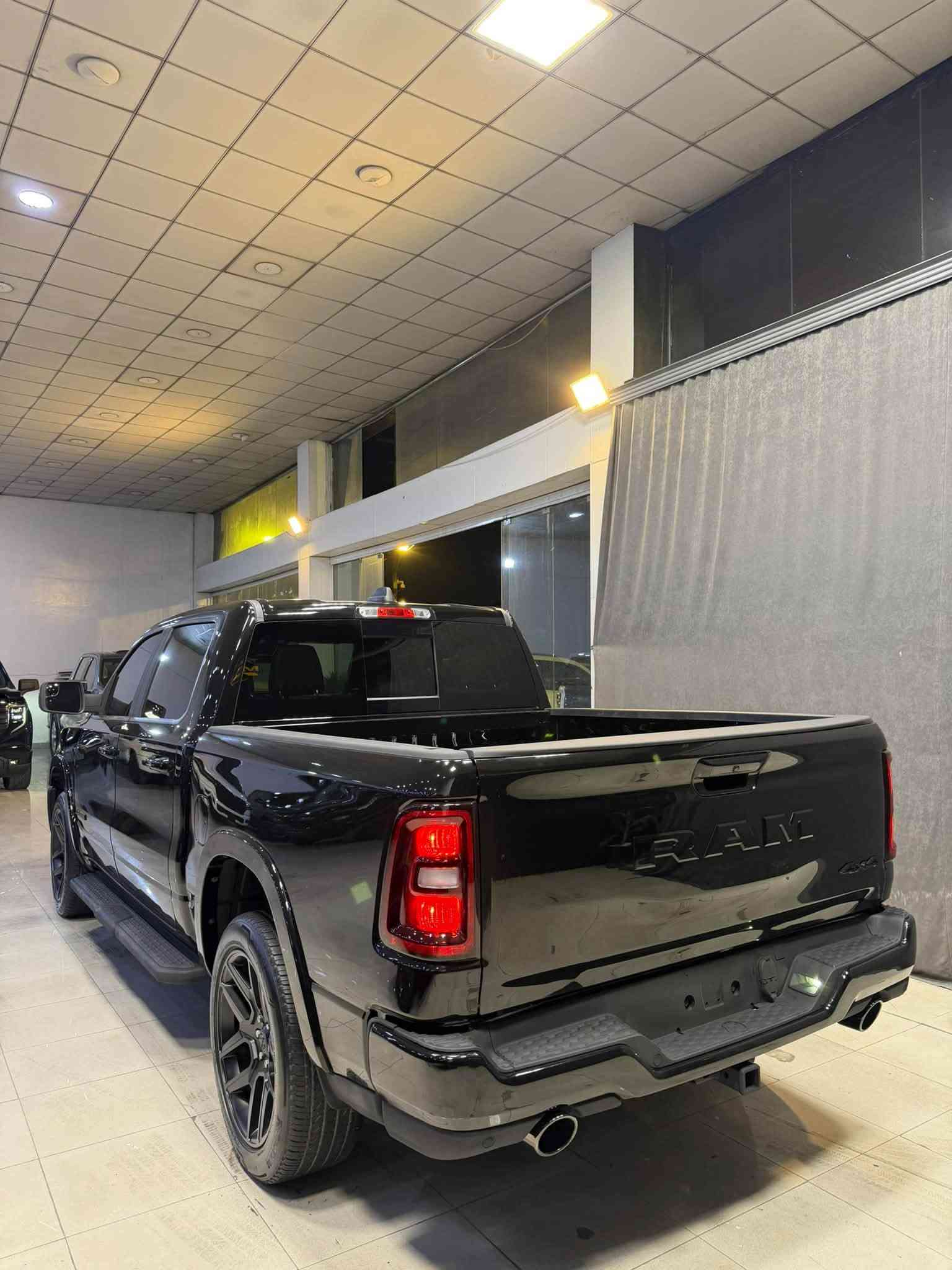 Dodge Ram
2025 warlock
V6 - 3.0L - 4x4
بسمه
كاميره
باب طويل
بودى قصير
دبل اكسل
رادار
ئوتو ستوب
ويل 22
16.000 mile
٢ قتعه صبخ 
1 قتعه بدل بلادى 
سعر 335 
***********
أربيل شارع ١٠٠م 
معرض (مدينه)
