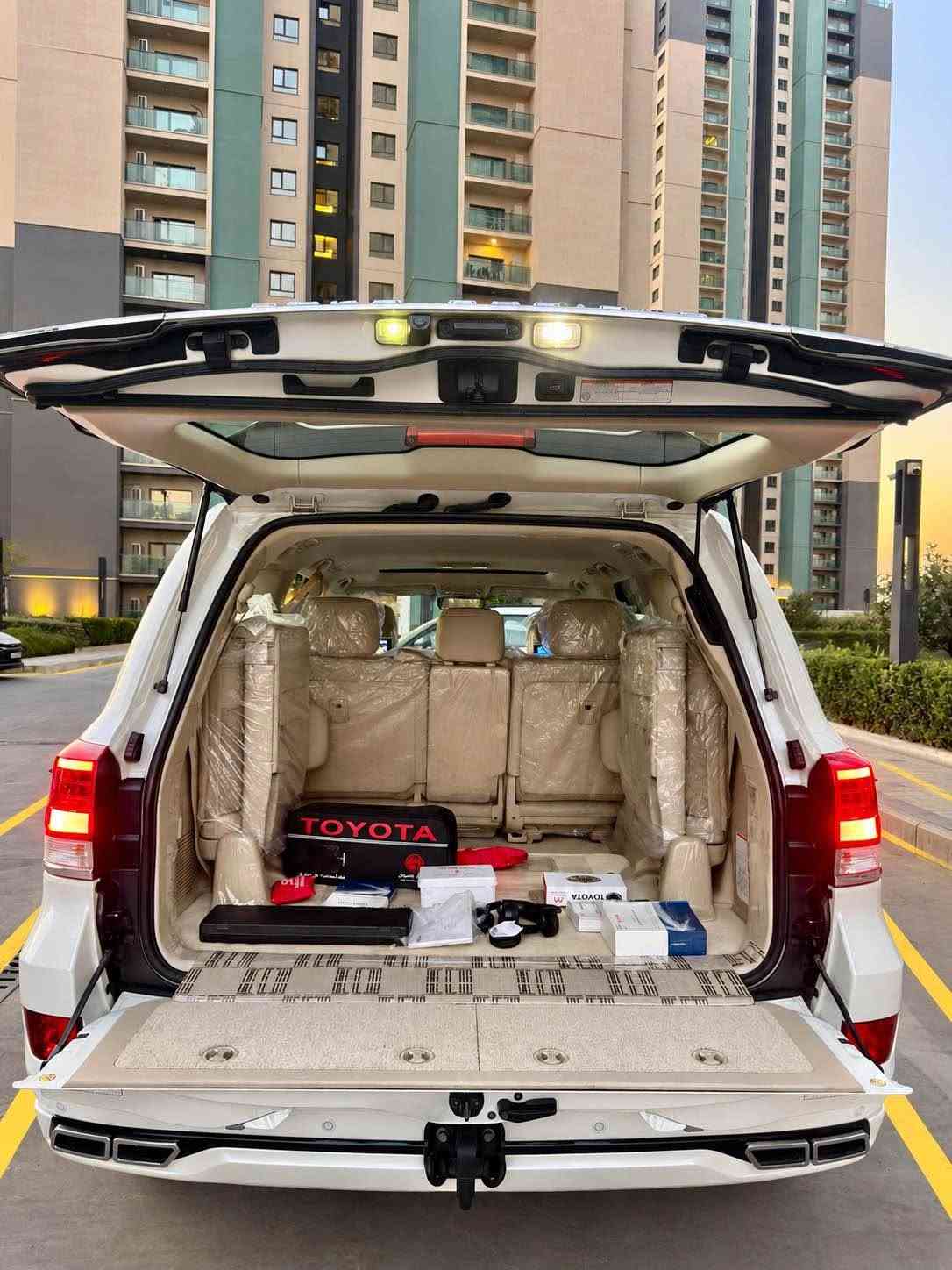 ‎‏Land cruiser GXR  2021     V8      (59 km)
‎‏ Grand turing  SAS
ساز باب أول 
مثلل زيرو ماشي 59 ألف
🔻ارخص سعر بكل العراق
‎ماشآءالله  تحدا شرط ماكو هيج نضافطها  📦‏‎
‎‏‎ملاحظە : الاخوان رجائن بس بیع نقد بدون مراوس📌
‎أخت زيرو بل كارتون 📦📦
لاندکروزر 2021 گرانتۆرنگ ساز باب أول  اصل بشرت
‎‏‎💎محرک 8 سلندر 
‎‏‎⌛️ماشي 59,000 ألف شرط فحس شريكة
‎‏‎💎 بسمطين  +سماعة بيلادي +فرشات بيلادي مجوود 

‎‏‎💎 مكفولة كفالة عامة من الدعامية إلى الدعامية
‎‏‎ 💎 بدون صبخ .بدون بارد  ،بدون رصعات ،بدون حتى شخط
‎‏‎دعاميات هم بدون صبغ ،رمل مابي ،لحية بدون صبخ ..بقية كلها بشرط

‎‏‎🧬فول فول مواصفات
‎‏‎شاشة كبير لمس 5كاميرا حاسة رادارات
‎‏‎كاميرات 3 شاشات سيلاد فتحة سقف 
‎‏‎كشن جلد كشن كاراباي شحن موبایل  8 اريباك تبريد مركزية
‎‏‎بصمة تشغيل عن بعد باب جاك سلاجة ليد زينون 
‎‏‎تحكمات ستيرن دبل فوليوم فورويل هوك
‎‏‎سيارة بها 2 بصمة من شركة جديد جدأ 
‎‏‎سيـارة عل نظافتها احسبها صفر زيرو

‎💎 تخم تاير دنلوب الاصلي

‎‏‎ 💎محرك كير بشرط مامفتوح
‎‏‎سيارة حيل نظيفة كلشي عل بلاد لوك
‎‏‎سنوية زنكة كلشي جديد مدفوع 2031
‎‏‎باسمي السنوية بشرط تحويل و خرامة 
‎‏‎سيارة مابيـها دينار مصرف كامل من كل نواحي

‎‏‎♻️نفسي يوم /تحويل و وكالة حاظر 
‎‏‎📍مكانك /داخل سليماني
‎‏‎💵 سعر 550 سعر  $ 
☎️موبايل/ *********** السليمانية, العراق
