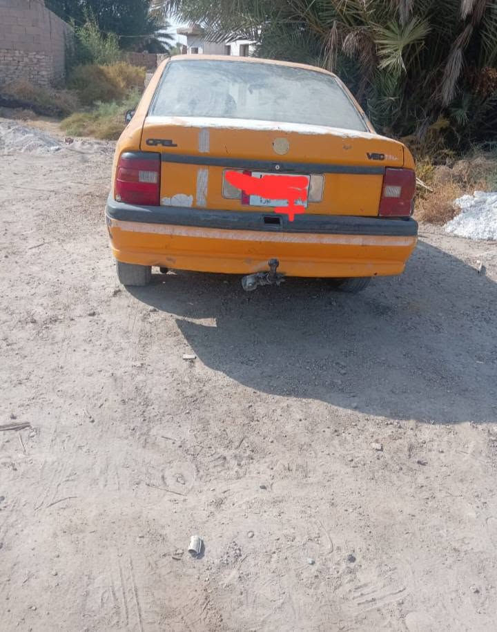 السلام عليكم اوبل فكتره مكينه وكير شرط حداديه تخم تاير جاهزه وحسن من صوره رقم ألماني نجف راعيه موجود وبيه وكاله عامه مداور بي وقت سياره جاهزه السعر  9 اوراق مكان السياره سماوه مامتواجد ع فيس ***********
