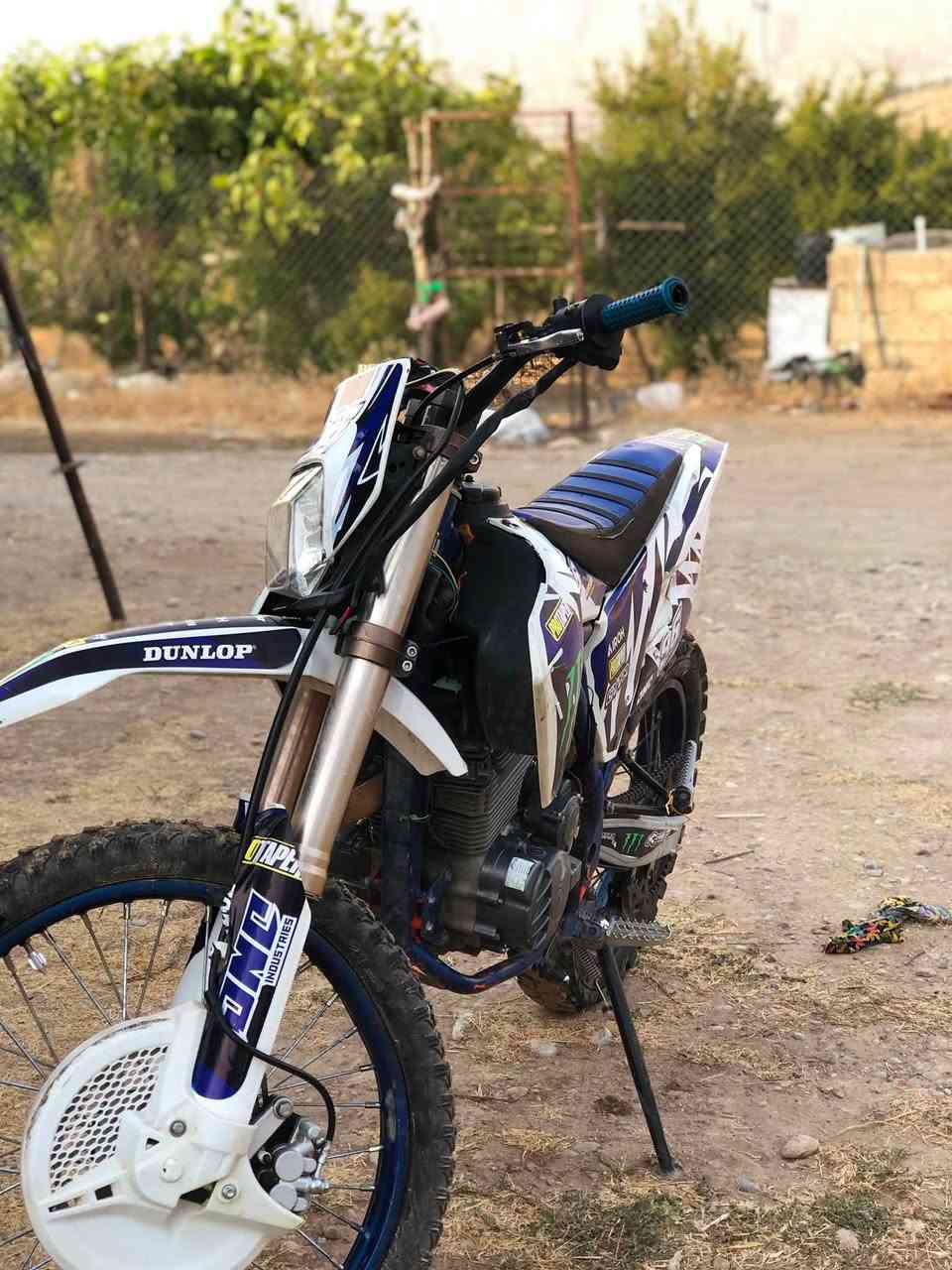 سەرەتا بەناوی خوای گەورە ئەم ماتۆڕەم هەیە بۆ فرۆشتن CRX250 مۆدێل 2023 ماتۆڕەکە لاشەو شانسیو شتی جوانەو ڕێکە تەقیوی نیە مەکینەشی بەشەرتی ئەوەی قوەتی یەک ٣٠٠هەبێ هەتا بڵێ بەقەوەتە سلفی ئیشناکات ئیتر ماباقی بەشەرت گۆڕنەوەشەکەم لەگەڵ شتێک بەدڵم بێ لەدەوری سلێمانیم  ڕەقەم ***********
