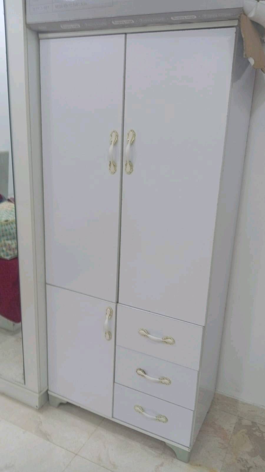 كاروك متحرك وثابت 
السعر 250وبي مجال قليل