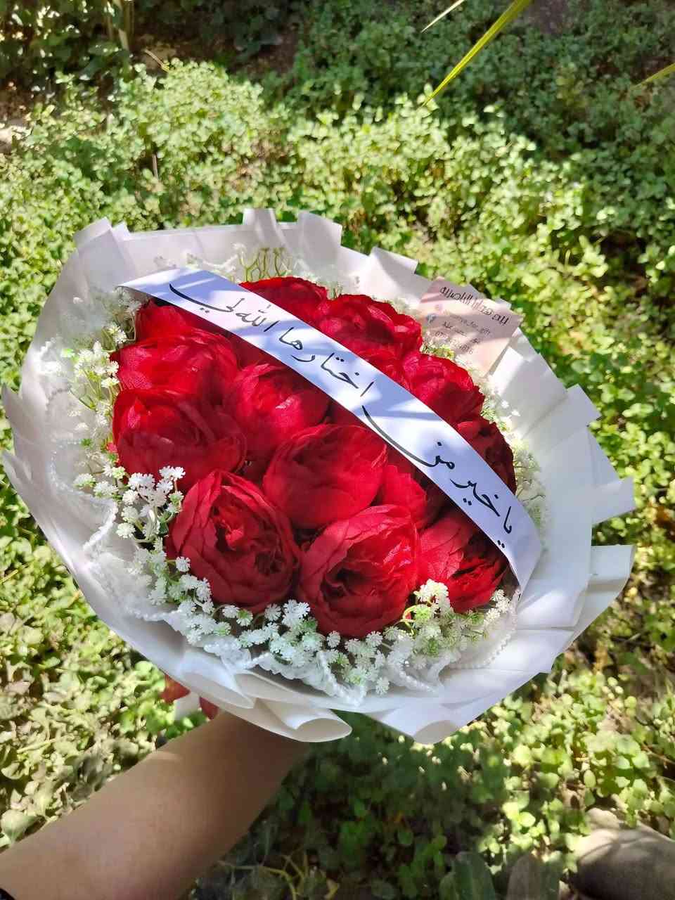 بوكس مهر مع  باقة ورد ♥️
للحجز مراسلة الخاص توجد خدمة توصيل او مراسلة وات ساب***********

