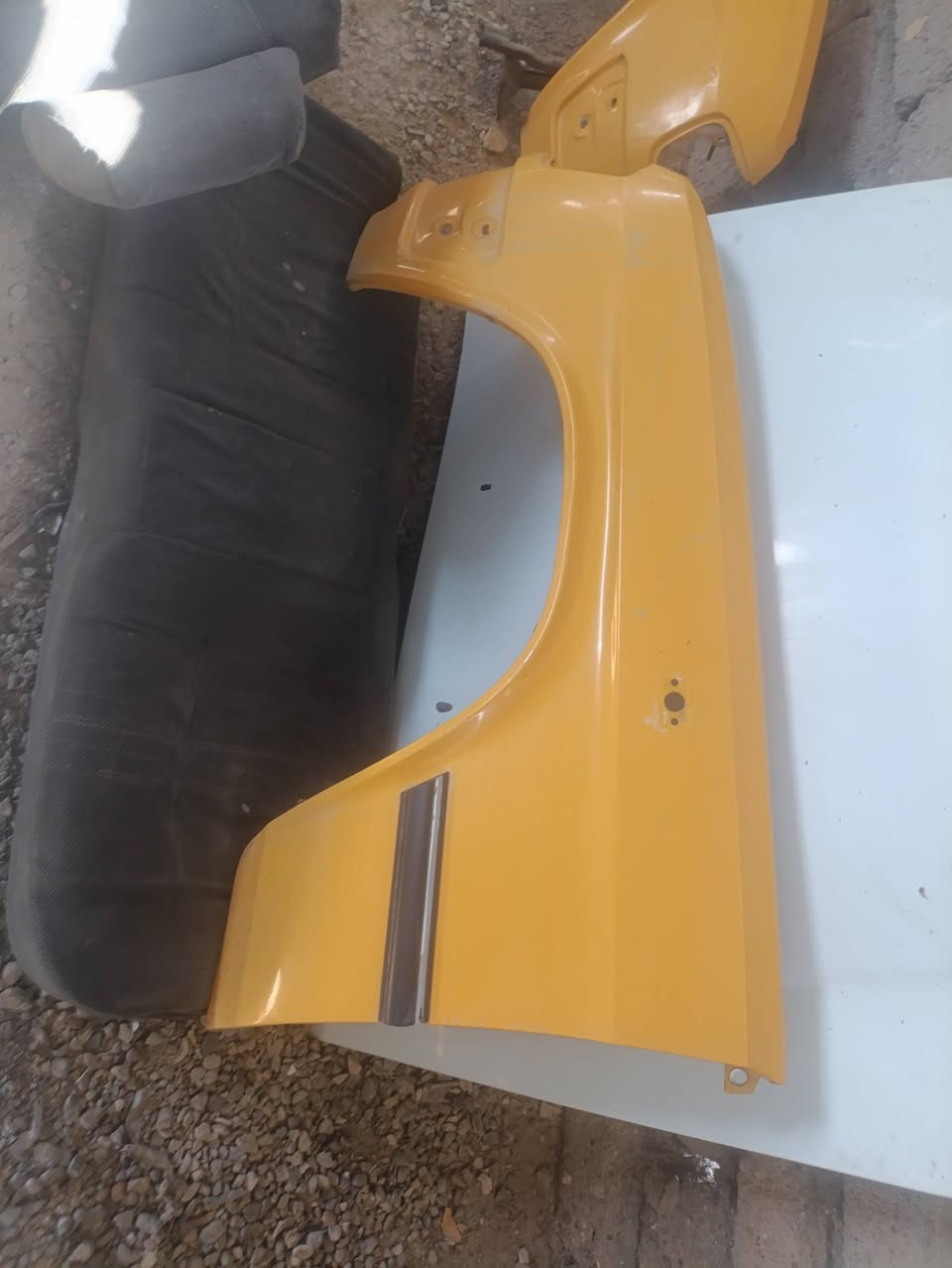 سلام عليكم غراظ فولكه للبيع جدد حيل شركه سعر خاص 
خابر وتدلل ***********
