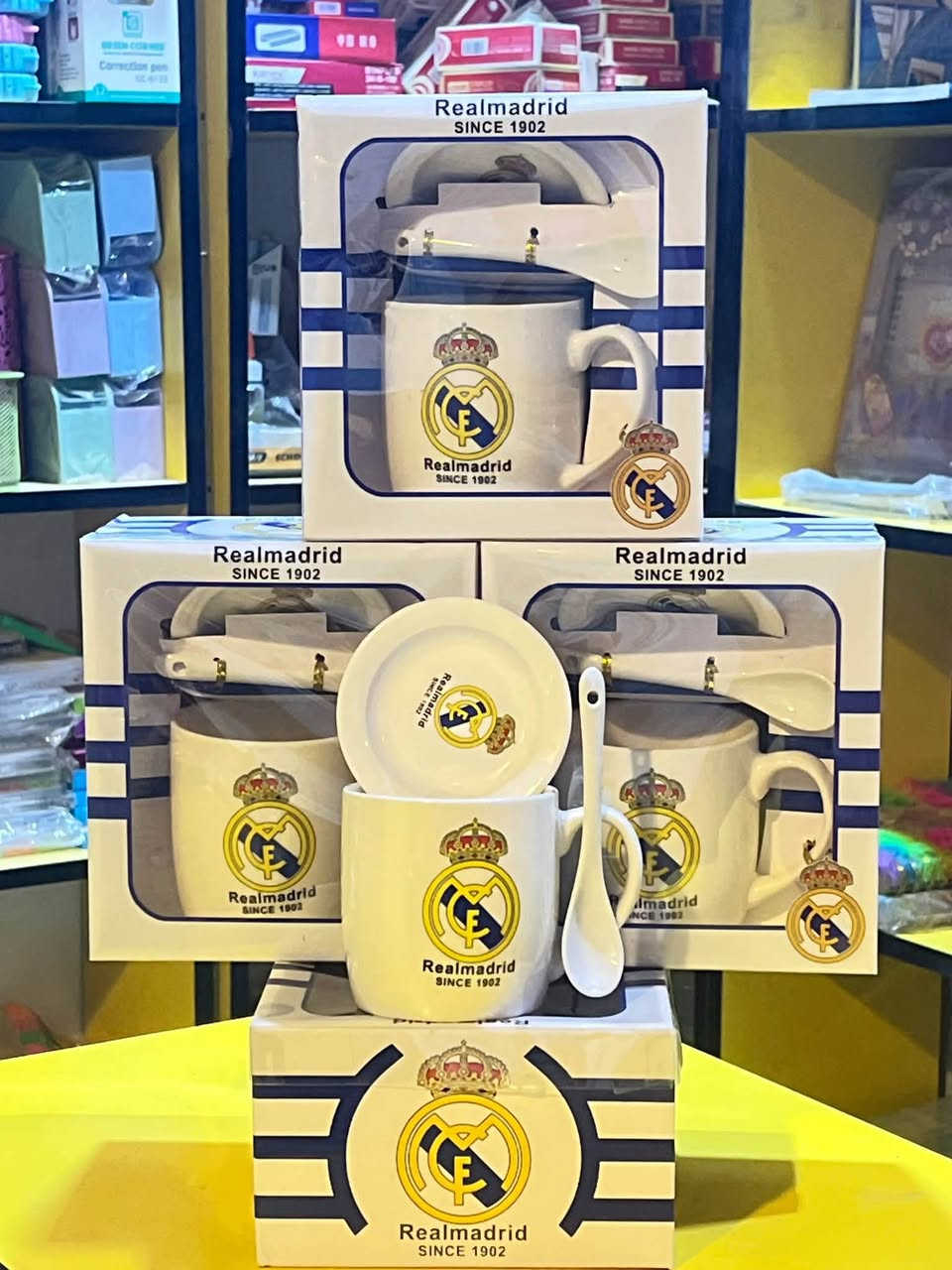 مكتبة الولاية • برشلونة • ريال مدريد