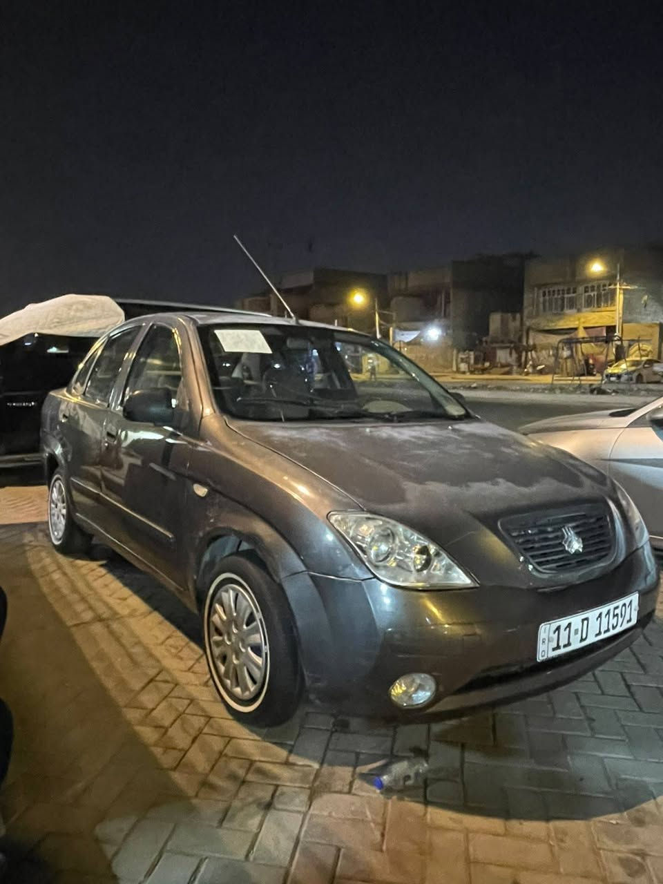 سلام عليكم طيبه مديل ٢٠١٤ سياره نضيفه مال بيت الله شاهد مامتعوبه سعر ٣٥وبيه مجال بصيط حك جيه سياره بسمي تحويل مباشر بسم لمشتري رقم ***********  مكان السياره بغداد  الرصافه
