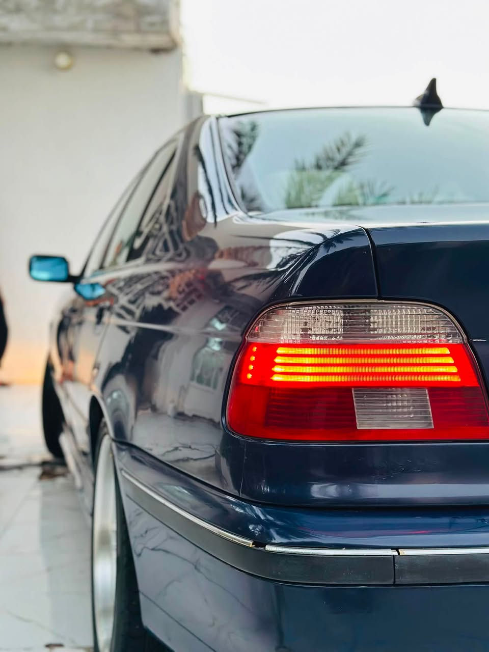 BMW . E39
للبيع بي ام صقر 
حجم 528 اصل 
دبل فانوس 
مديل 2000
رقم بابل 
داخل بيجي 
كشنات جلد 
تحكم ستيرن 
كير اوتو 
لون حبري 
بدون ضربه 
مصبوغه جماليه 
نقص كمبريسر تبريد بيه ضعف 
مكان حله 
السعر 85 وبيه مجال 
للاستفسار 

‭***********‬
