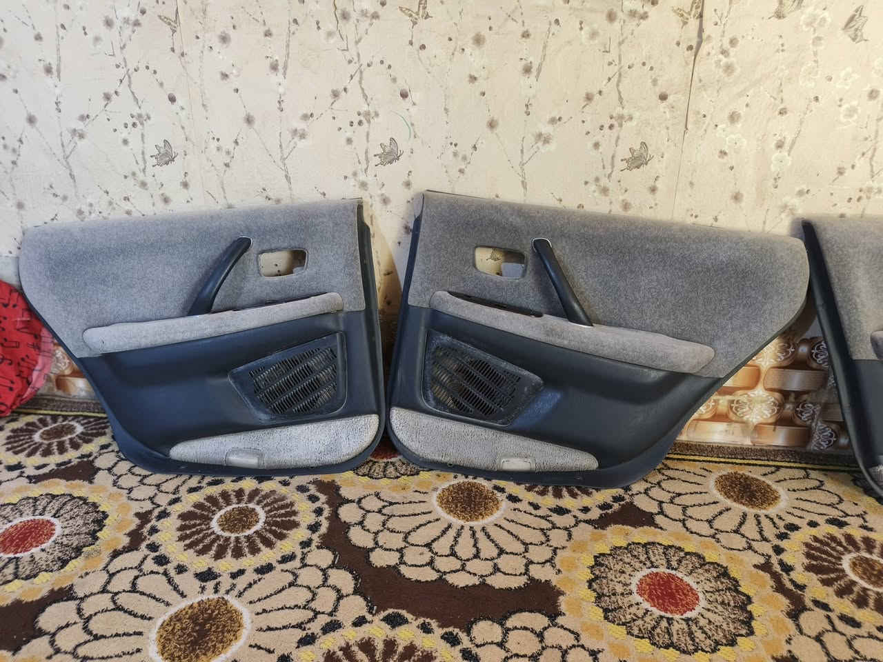 بطاين راس ثور فلات ربل بيبان لجوه راس ثور فلات نضيفات كلش ابيعهن شلع سعرهن 100 بيهن مجال مكان ناصريه سيددخيل شراي يتصل *********** ماعندي توصيل
