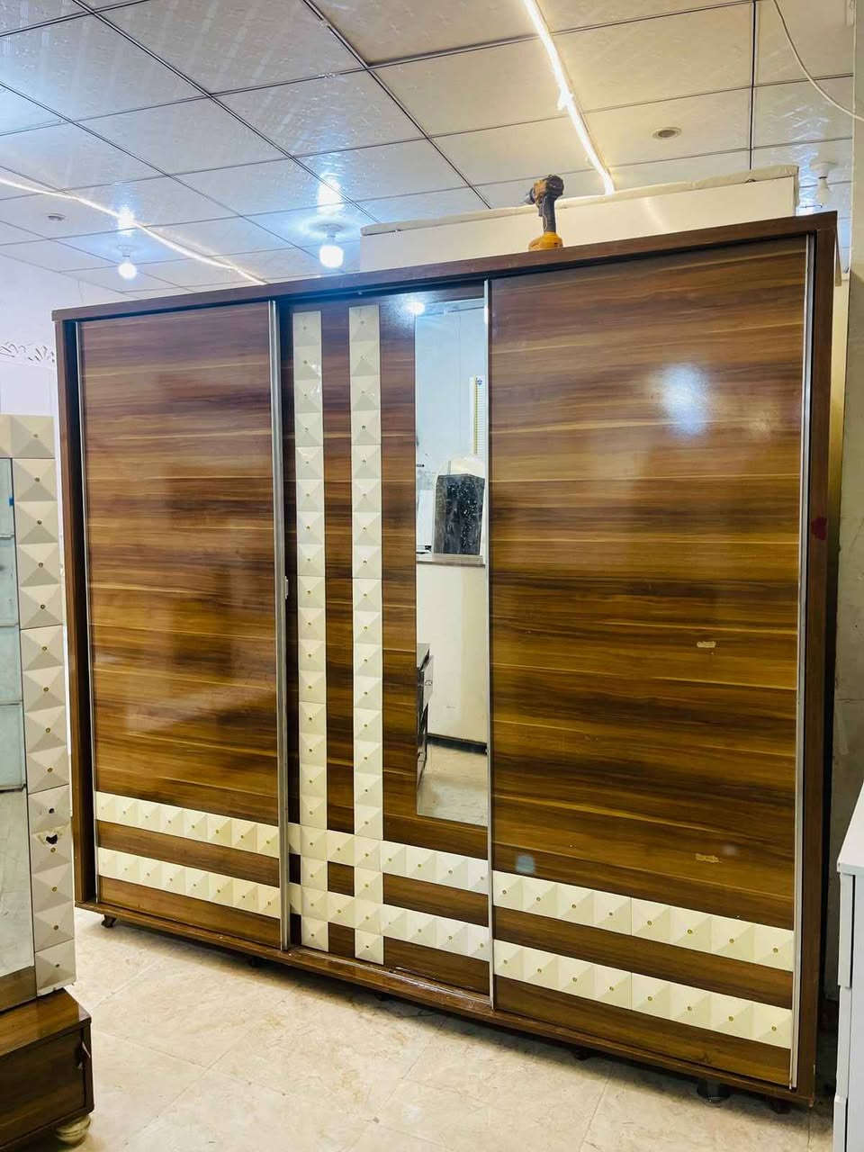 معرض عياض ويوسف غرفه نوم سبع قطع. 500》***********》***********》 ديبيس, كركوك
