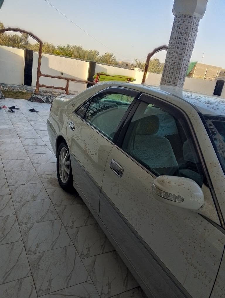ملكه موديل ٢٠٠٢ اصوليه السياره جاهزه من كلشي بيه ٣ قطع صبغ بسمي ديفور جبير  اربع دكم السعر ١٢٥ وبيه مجال بسيط العنوان بابل النيل *********** بغداد, العراق
