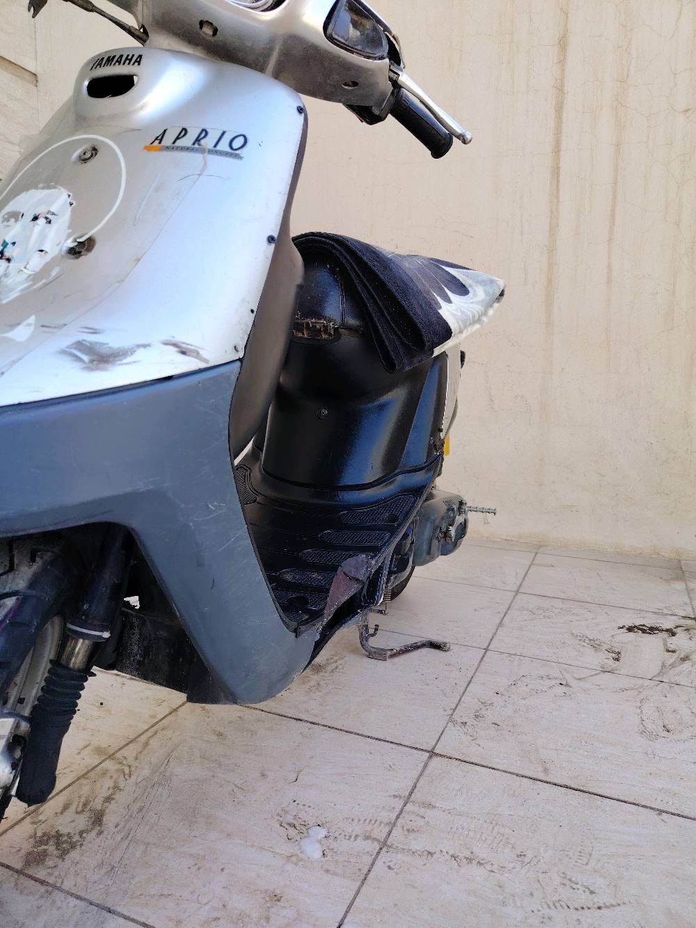 سلام عليكم دراجه بطه للبيع كلشي مابيها تأخذها وراسك بارد مكينه ناعمه ونضيفه
شرط من اول هندر وتعبر ال60
كلشي بيها يشتغل
بس سلف يحتاجله تبديل واير
شويه ترتيبات كفرات ترجع جديده
سعر 150
مكاني حله جمعيه
تواصل رقم ***********