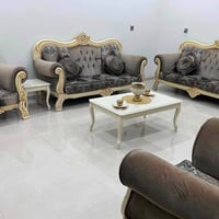بغداد حي القاهره تخم١٠ مقاعد مع سيت طبلات 07777411623