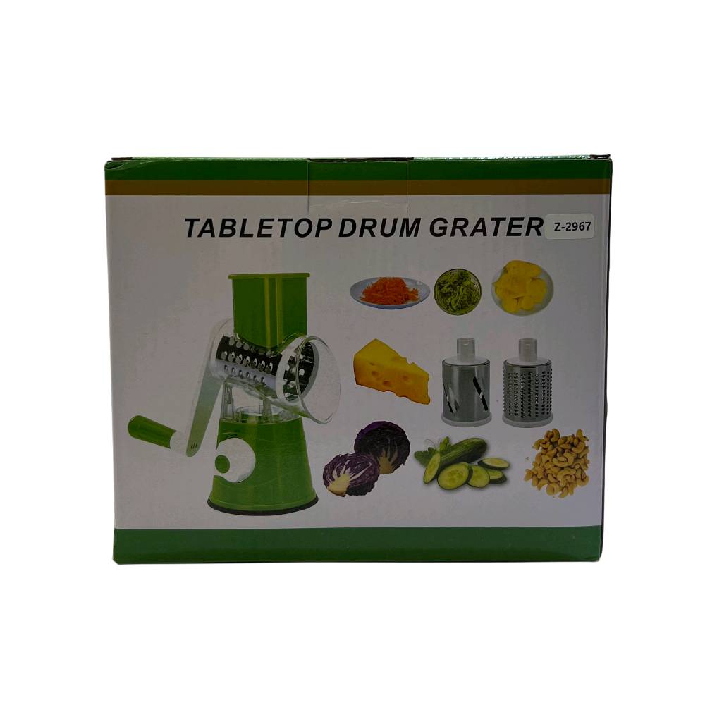 مبشرة خضار وجبن يدوية دوّارة بقاعدة شفط – Tabletop Drum Grater

• مبشرة دوّارة تعمل باليد مصممة لتبشير وتقطيع مجموعة متنوعة من الأطعمة مثل الجبن والخضار والمكسرات بسهولة على سطح الطاولة.

• تعمل بآلية تدوير يدوية سهلة الاستخدام تساعد على برش أو تقطيع المكونات بسرعة.

• تحتوي على 3 أسطوانات من الستانلس ستيل قابلة للتبديل: برش ناعم، برش خشن، وتقطيع شرائح.

• قاعدة شفط قوية تثبّت الجهاز على الأسطح النظيفة والملساء غير المسامية أثناء الاستخدام.

• فتحة إدخال واسعة مع دافع للطعام للمساعدة على إدخال المكونات مع إبقاء اليد بعيدًا عن الشفرات.

• تصميم قابل للفك والتنظيف حيث يمكن فصل الأجزاء بسهولة بعد الاستخدام.

• مخرج مائل للطعام يساعد على تقليل انسداد المكونات أثناء التشغيل.

• نوع المنتج: مبشرة طاولة دوّارة يدوية
• رقم الموديل الظاهر: Z-2967
• آلية التشغيل: تدوير يدوي (Handle crank)
• الشفرات: 3 أسطوانات من الستانلس ستيل

• أنواع الشفرات:
 • بشر ناعم (Fine)
 • بشر خشن (Coarse)
 • تقطيع شرائح (Slicing)

• قاعدة التثبيت: قاعدة شفط (Suction Base)
• الاستخدام: برش وتقطيع الجبن، الخضار، البسكويت، والمكسرات

محتويات العلبة:
• قاعدة الجهاز مع نظام الشفط
• مقبض التدوير (Handle)
• وحدة إدخال الطعام (Feeding Jar / Hopper)
• دافع الطعام (Food Pusher)
• أسطوانة تقطيع شرائح (Slicing Drum)
• أسطوانة برش ناعم (Fine Shredder)
• أسطوانة برش خشن (Coarse Shredder)
• ورقة تعليمات الاستخدام والتجميع