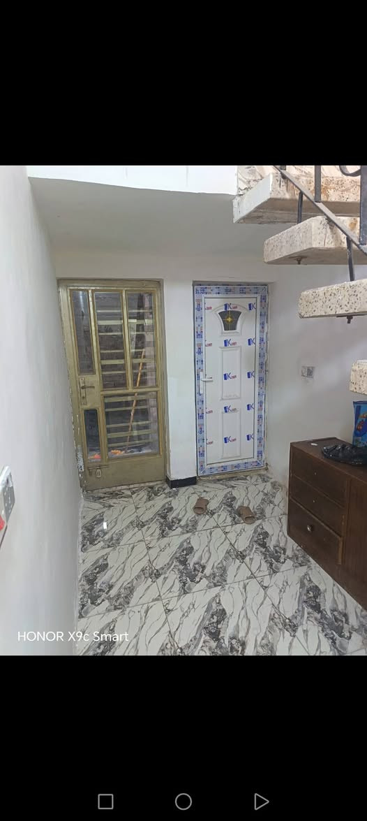 ١٢٠م • واجهة • ٢غرف