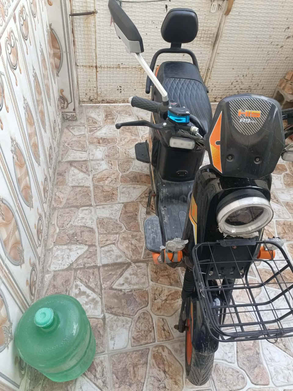 السلام عليكم دراجه شحن للبيع مستخدمه شهر فقط السعر 500 وبيهة مجال الرقم ***********
