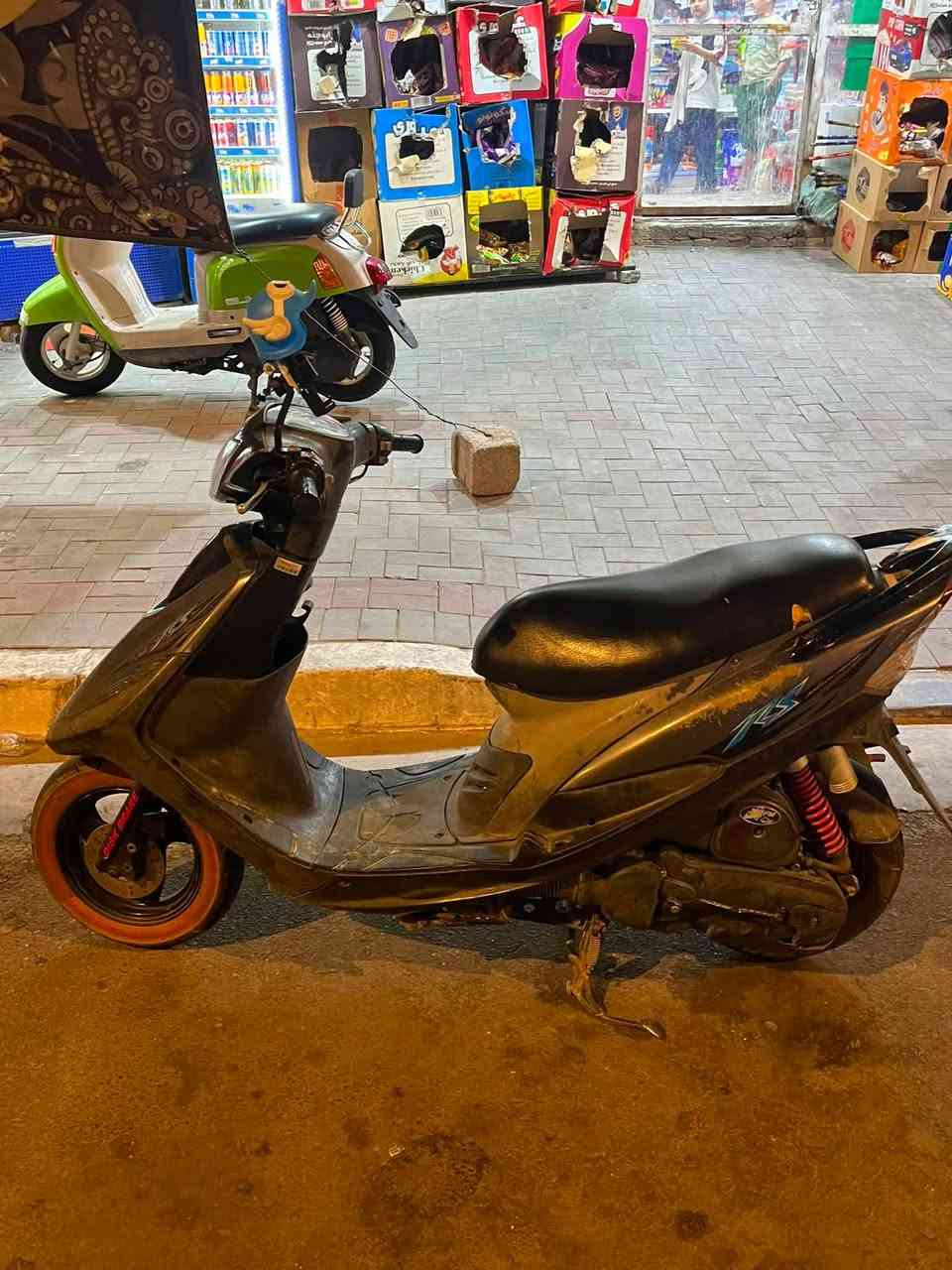 ماكس عدله كلها بلاديه ما مفتوحه كلشي شغال بيها ما ناقصها شي نهضه ومعدل فول رايدها ب 900 بيها مجال مكاني جمهوريه رقمي ***********
