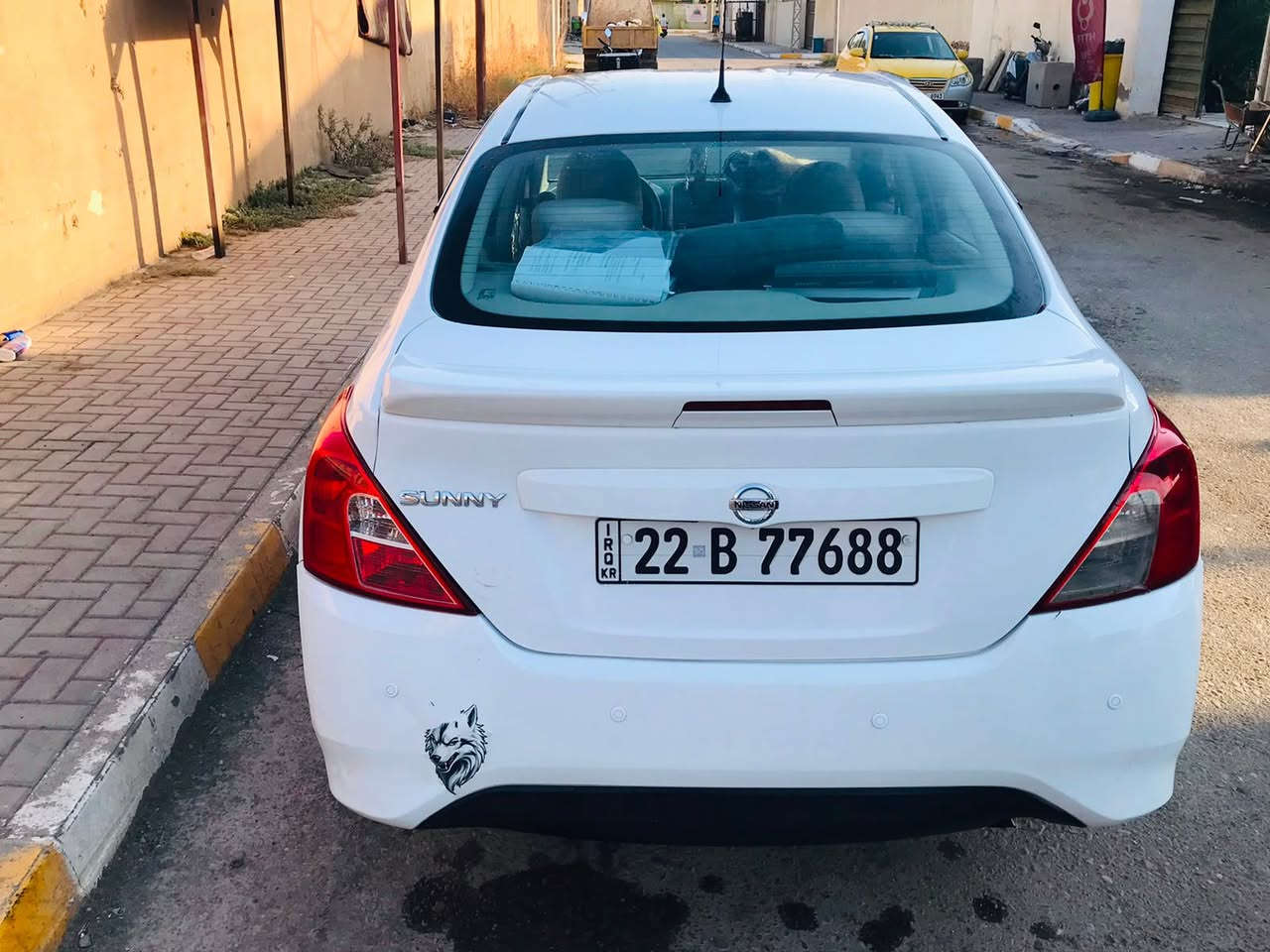 سني موديل 22 
كير محرك تبريد خير من الله 
رقم اربيل دولي تحويل مباشر 
بيها ضربة بالجاملغ الخلفي 
بجم كبس الباقي كله سليم 
سيارة جاهزة من كلشي 
السعر 108 وبيها مجال 
للتواصل 
‏‪***********‬‏
