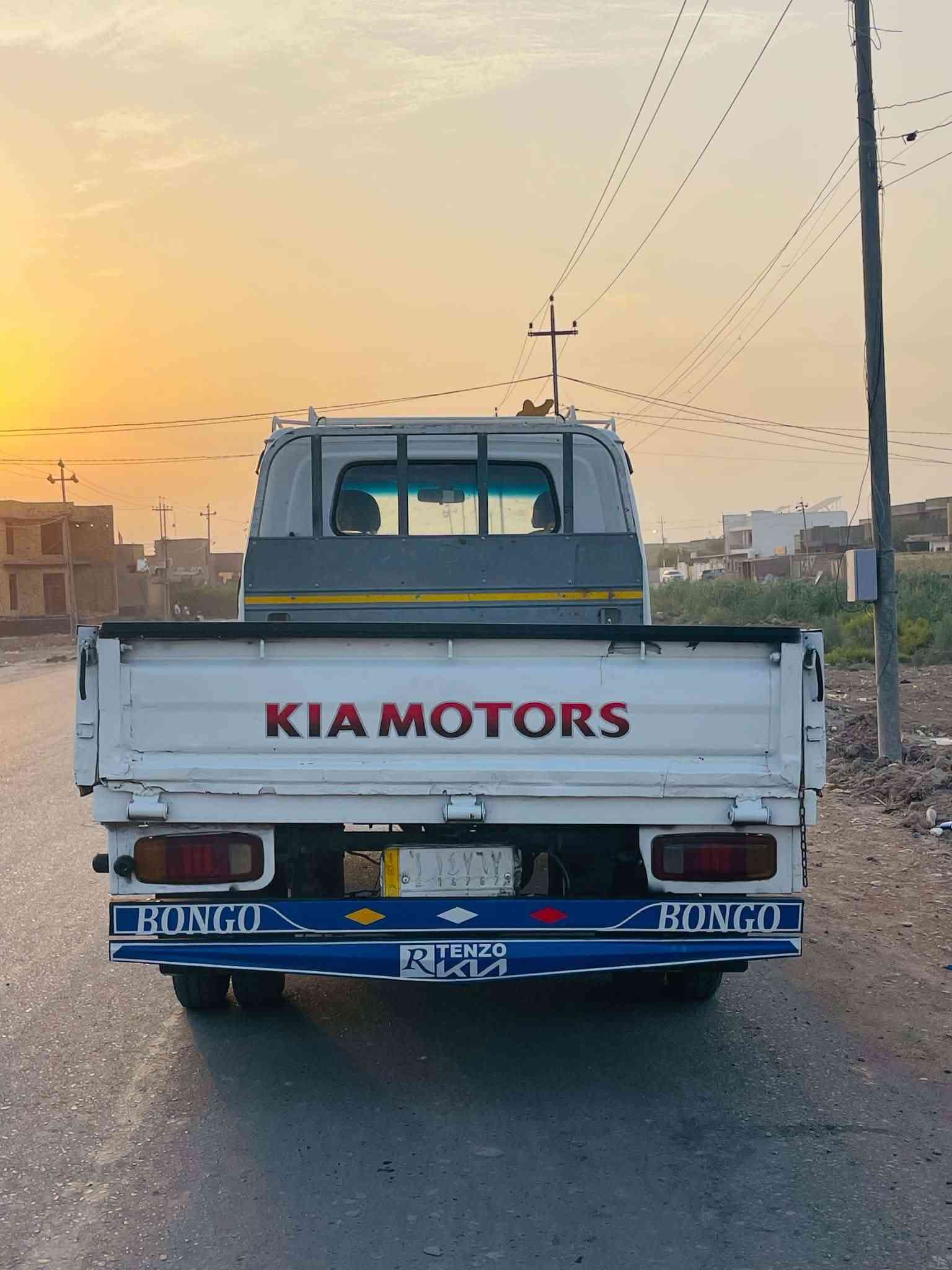 ٢٠٠١ • مكفول مكينة وكير • بابل