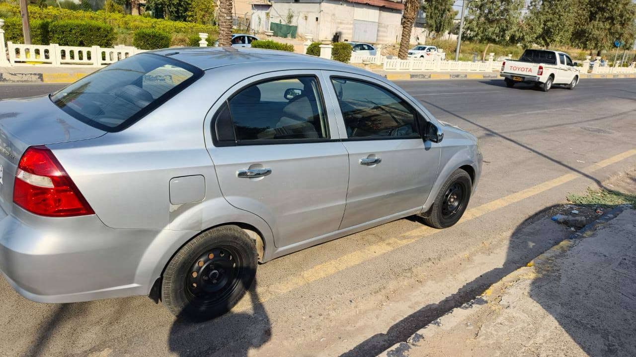 للبيع افيو 2008
بدون صبغ بدون دواخل فقط باب النفر رش من الخارج اوربي..بدون تبديل بدون معجون 
كير ومحرك اصلي ما مفتوح لا صرف ولا نفخ 
تبريد تدفئه شرط 
طخم شرط 
تايرات جديده 
باتري جديد 
ماشيه 150 الف حقيقي شرط كلين السيارة من الداخل والخارج لا تقحيل لا رصعات برغي ما مضروبه ولا ينقصها مكفوله من كلشي احلى من الصور يعني جيتك ما بلاش شرط 
سنويه لل 2031 اني الشرعي صافيه مصفايه 
السعر 68 وبيها مجال..بيع مستعجل 
للاستفسار الاتصال عالرقم او مراسله واتساب ***********
