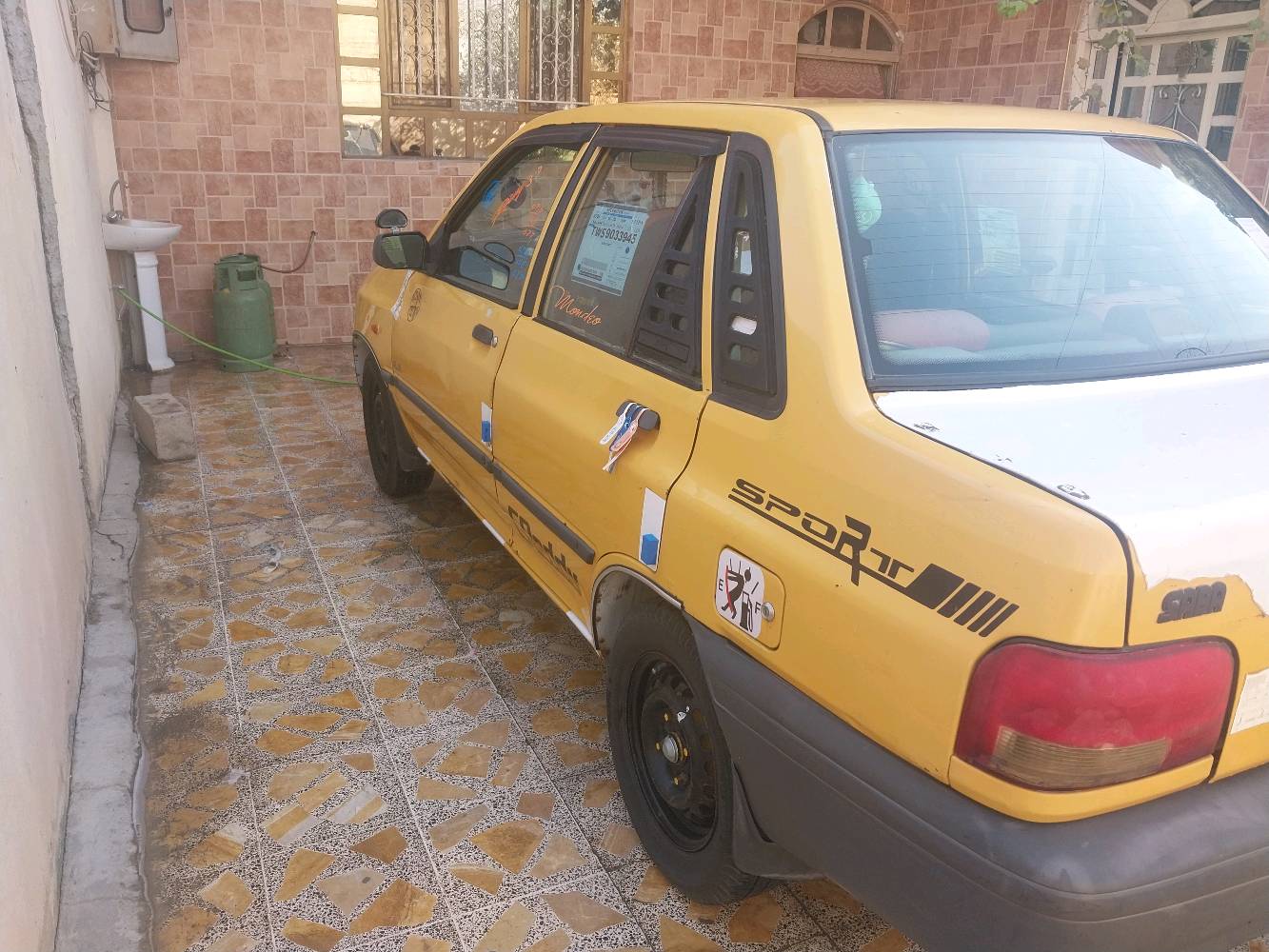 سايبا موديل 2009 للبيع كير ومحرك شرط كوبون بانزين يسجلها المشتري رقم بغداد مشروع وطني لغاية 2028 شرط الوكالة والتحويل  هيئة عليها ورقة  غرامات صفر السعر 23 ورقة وبيها مجال المكان موصل قضاء تلكيف رقم التواصل ***********///***********
ممكن تگلي الموديل بالضبط شنو هو؟ يعني سايبا شنو النسخة/المواصفات؟: 
موديل 2009
شكد ممشايتها تقريباً؟ وشنو وضع المكينة والكير هسه: تدخين، تهريب زيت، أو أي ملاحظة؟: 
كير ومحرك شرط
هل بيها تكييف/تبريد شغال تمام، والنظام الكهربائي كامل؟: 
النظام الكهربائي كامل التبريد لا
شنو حالة البودي والدهان؟ أكو رش/معجون/ضربات أو صبغ جديد بمكان معيّن؟: 
لا
غير موصل/قضاء تلكيف، وين مكان المعاينة بالضبط؟ وهل السعر قابل للمساومة لو نهائي؟: 
قرب تربية تلكيف السعر قابل للمفاوض