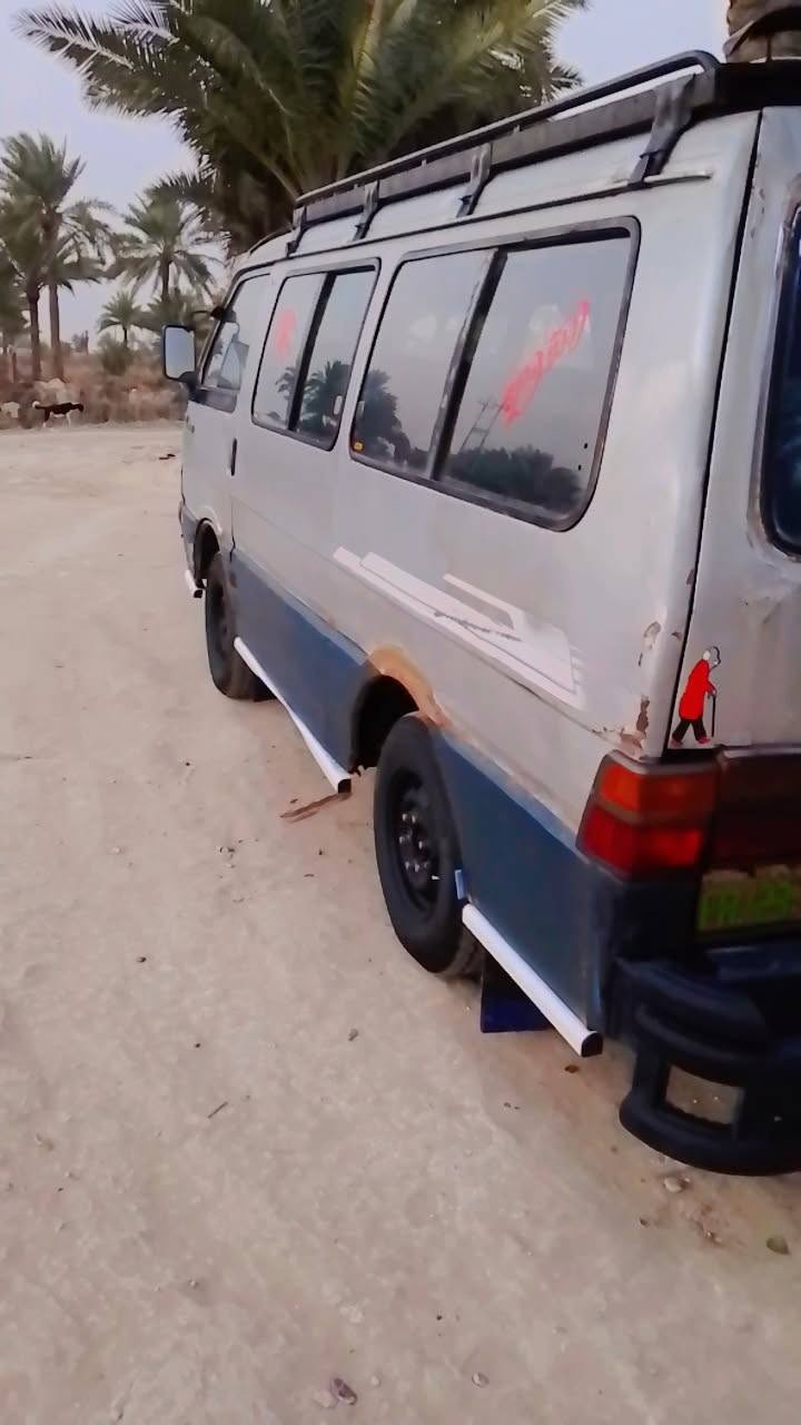 السلام عليكم كيه بسته للبيع موديل ٩٣ سنويه نافذة ٢٠٢٧ شهر السادس مصفره مرور بس هياه ٣٠٠ الف سياره كامله السعر ٣٠ ورقه (***********)
