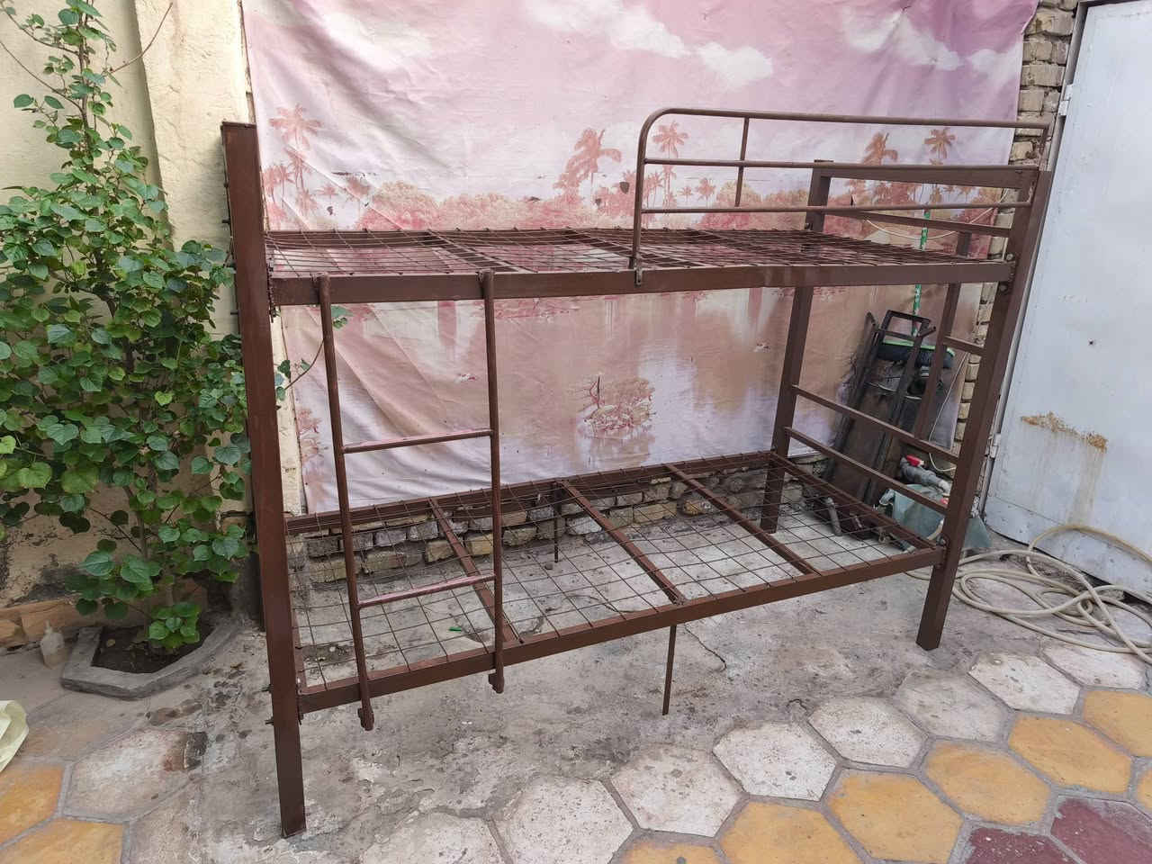 جربايه طابقين • نظيفه • الناصريه حي الحسين