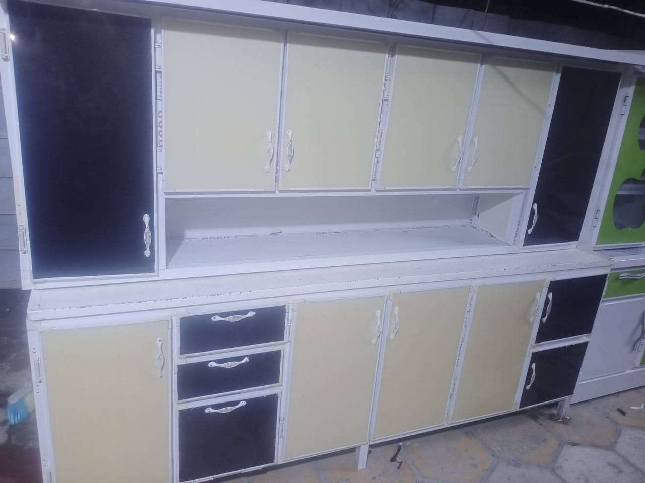 مترين ونص مرمرمبطن 300 بي مجال ***********
