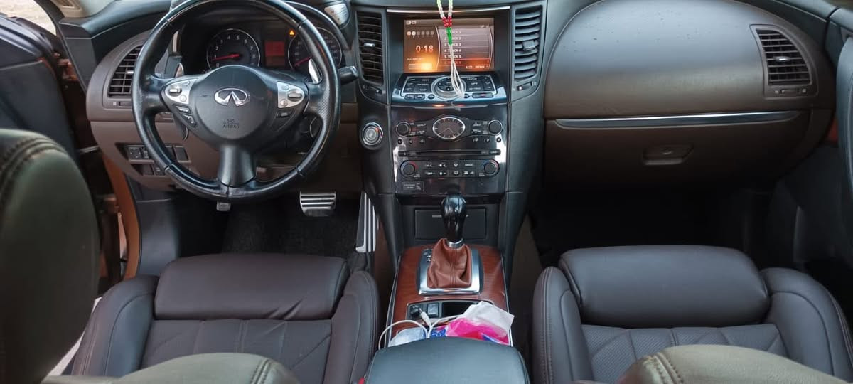 السلام عليكم
انفنتي fx50 موديل 2009 رقم بغداد بأسمي فول مواصفات. مواصفات ملكية vip. فتحة. جلد. حساسات امامية وخلفية وجانبية. كاميرا خلفية وامامية وجانبية. مري شفط. وبعد هواي مواصفات. محركها مبدل (محور) من الحجم الكبير الى محرك ال 3700 المرغوب. السيارة بدون حادث بيها صبغ جاملغات وبيبان جهة اليمين للجمالية اثر جراد وبارد جاملغ خلفي ايسر. السيارة نظيفة وجاهزة نسبة جاهزية الحدادية 70%
للبيع او مراوس حسب القناعة السعر110 وبيها مجال بسيط مكان السيارة النجف الإشراف للأستفسار الاتصال على الرقم : ***********

نص مكتوب في الصور:
- wow