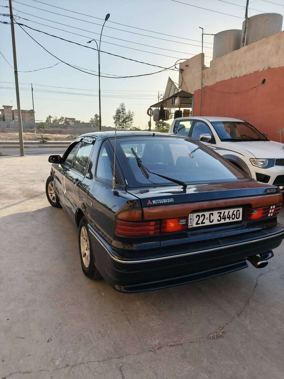 سلام عليكم ❤
مسيبوشي كلنت للبيع 
موديل ٩١
تبريد تدفئه كله شغال 
سنويه ورقم جديد  شرط التحويل 
السعر ٤٦ وبيه مجال 
مكان السياره ديالى خانقين
استفسار/ ***********
