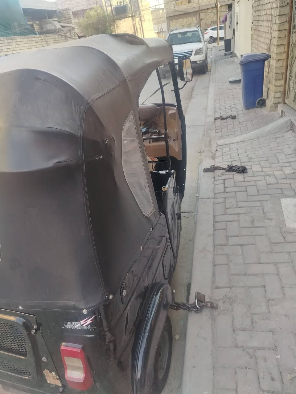 تكتك موديل 22 سنويه ورقم كربلاء سعر 7500 وبي مجال  مكاني بغداد حي اور رقمي ***********قليل
