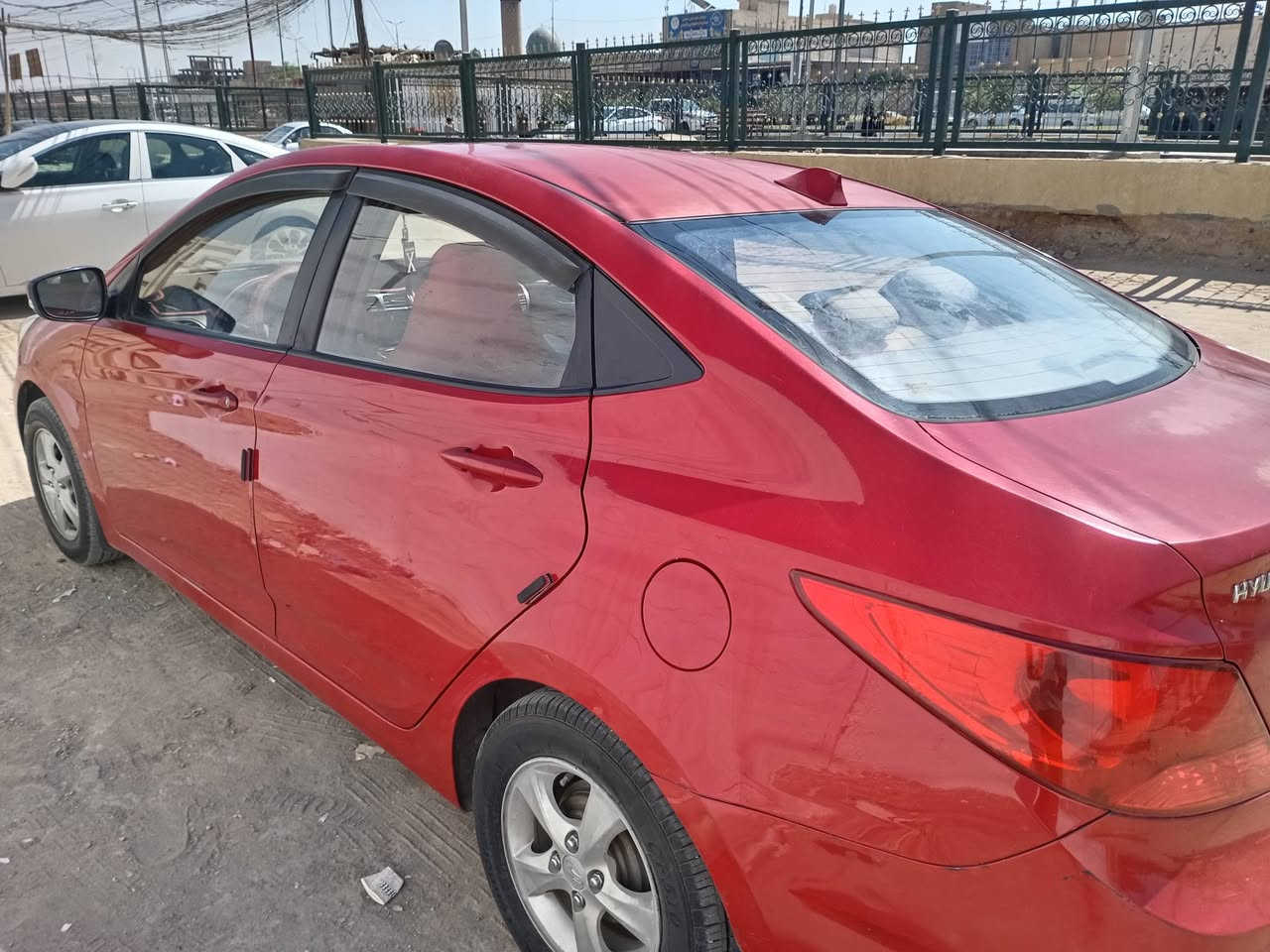السلام عليكم أكسنت موديل 13 مكينه@ 1600 قطرين السياره بيه صبغ جاملغ الايمن وربع من الباب الايمن ايظهن أثر حادث خفيف يعني لاوصل لغد ولا كلشي السعر 85 وبيه مجال بسيط رقم قادسيه بسمي سنويه لاسبعه وعشرين المكان كربلاء شارع البورصة ***********
