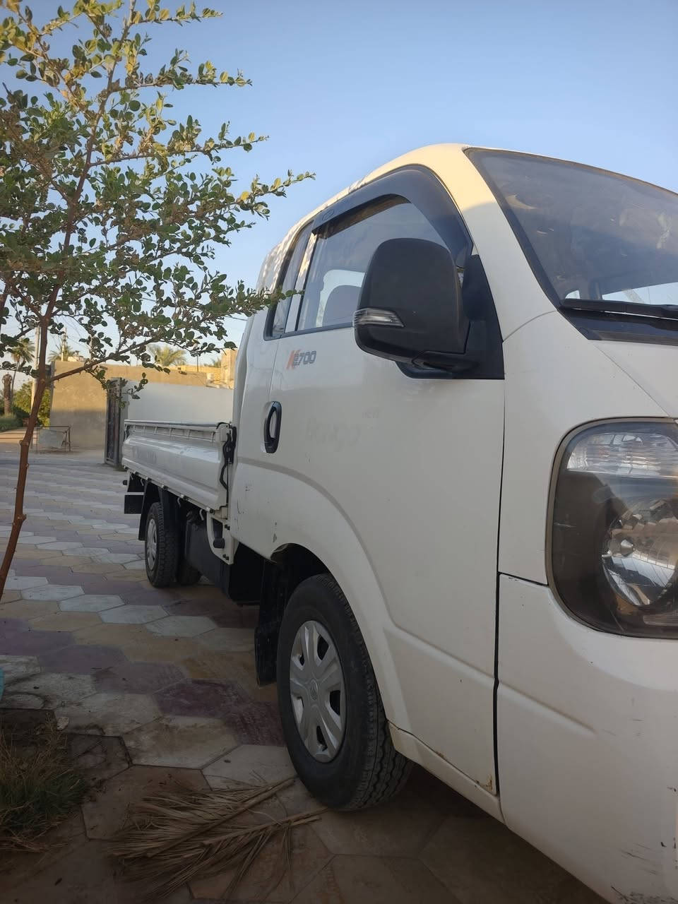 السلام عليكم للبيع
كيا بنكو 2700 موديل 2018 رقم بابل تحويل ثاني يوم سونارهه بيهه السياره نضيفه تخم تايرات خلفي امامي جديد تركي عنوان السياره بابل القاسم سعر السياره 119 وبيهه مجال بسيط حك الجيه

رقم تلفون 

***********
