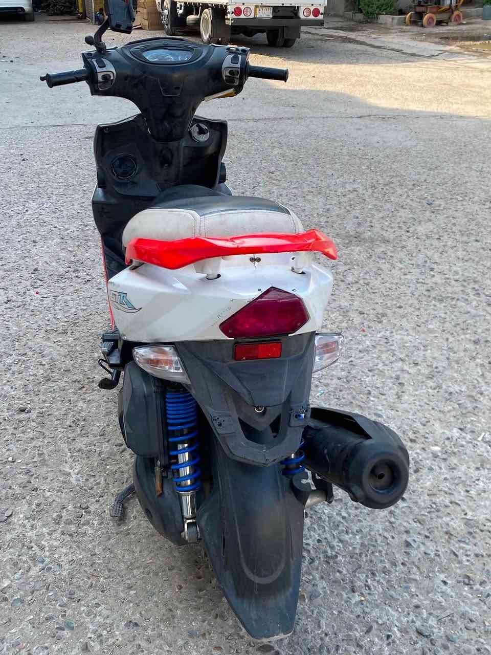‏سلام عليكم GTR ‏عرضها للبيع وسعر 950 وبيها مجال شي بسيط دراجة بلادية بي كفر الأمامي بصبغ فقط كفرات اصلية مكينة أمام ملعوب بيها ومودي 12 مكاني بغداد الشعب *********** وشرا شراي يتصل وألم شراي لا يتصل ولا يراسل فقط بس شراي لحسن نفسه أنه هو شراي يراسل او يتصل ￼￼ ￼
