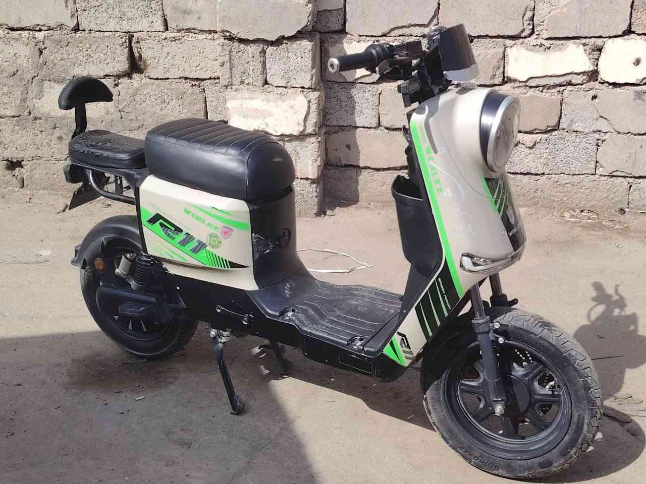 R11 • موديل ٢٦ • ٥ بطاريات