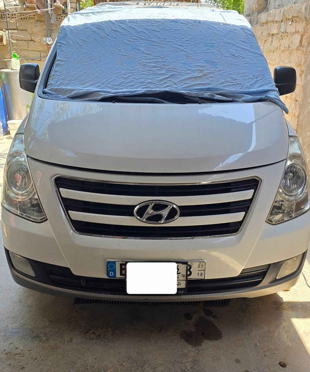 السلام عليكم ورحمه الله وبركاته
اعاده نشر
ستاركس ٢٠١٥ مفتوح  باسمي محرك تجفيت جديد تخم تاير  السياره ضررها  ماشر ماموجود بالصوره بارد جهه اليمين واليسار مع طخه باب اسلايت و تبريد من توگف يبوخ فقط الظهر 
السعر ١٦٥ وبيه مجال  
اتصال واتساب ***********
