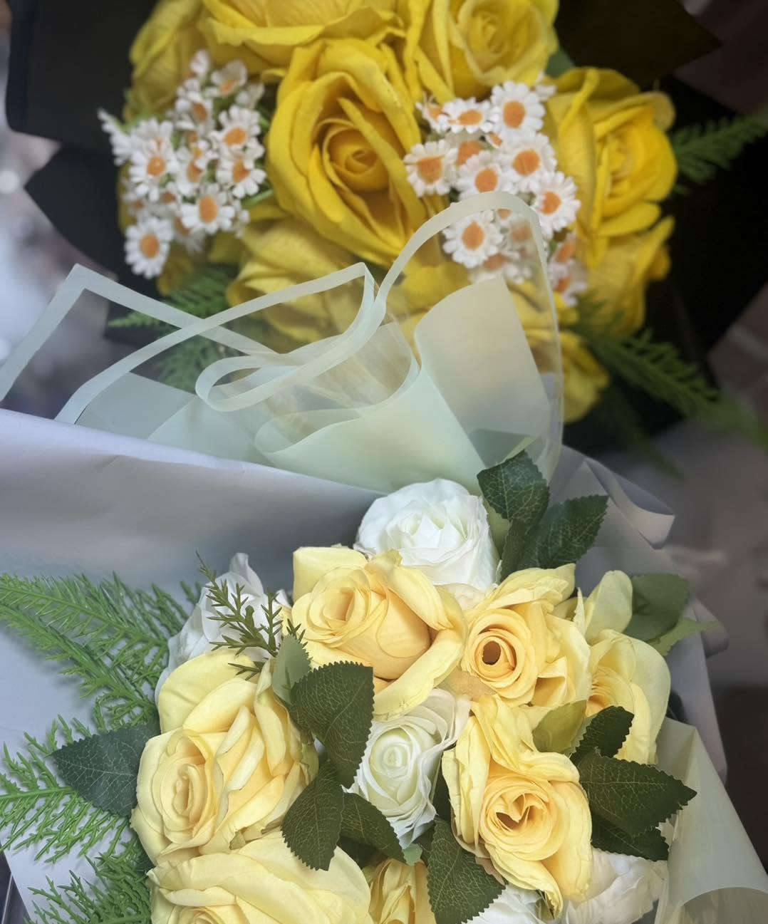 🌹 باقات ورد تليق بأجمل المناسبات 🤍

لأن الورد يحكي مشاعر ما تكفيها الكلمات…
نقدّم لكم باقات ورد أنيقة بتنسيق راقٍ ولمسة مميزة 🌿✨

💐 مثالية للخطوبة والزفاف
🎁 هدية تعبّر عن الحب والامتنان
🤍 تنسيقات حسب ذوقكم ومناسبتكم

اطلبوا باقتكم الآن واجعلوا مناسبتكم أكثر جمالاً 🌸
الاتصال او المراسله واتساب 
***********

نص مكتوب في الصور:
- باقات ورد فاخرة
- لمسات من الحب والجمال لكل مناسبة