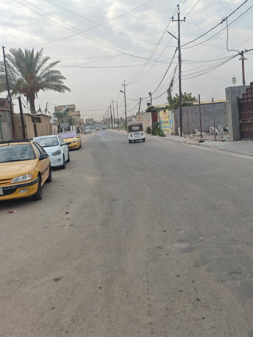 ✨السلام عليكم✨
🏢 قطعة أرض للبيع 🏢
📍العنوان: بغداد - الشعلة - الدوانم - شارع أبو الأحرار - 
📖دوانم سند 25
 خامس قطعة تبعد عن الشارع 📍
🛋️ كافة الخدمات متوفرة 🛋️
📏 المساحة: 100 متر مربع
📞 للاستفسارات: ***********
