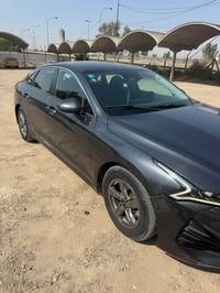 للبيع k5 موديل 2022 LXS رقم بغداد ماشية 74 الف مايل مكينه 1600 تيبربو ...