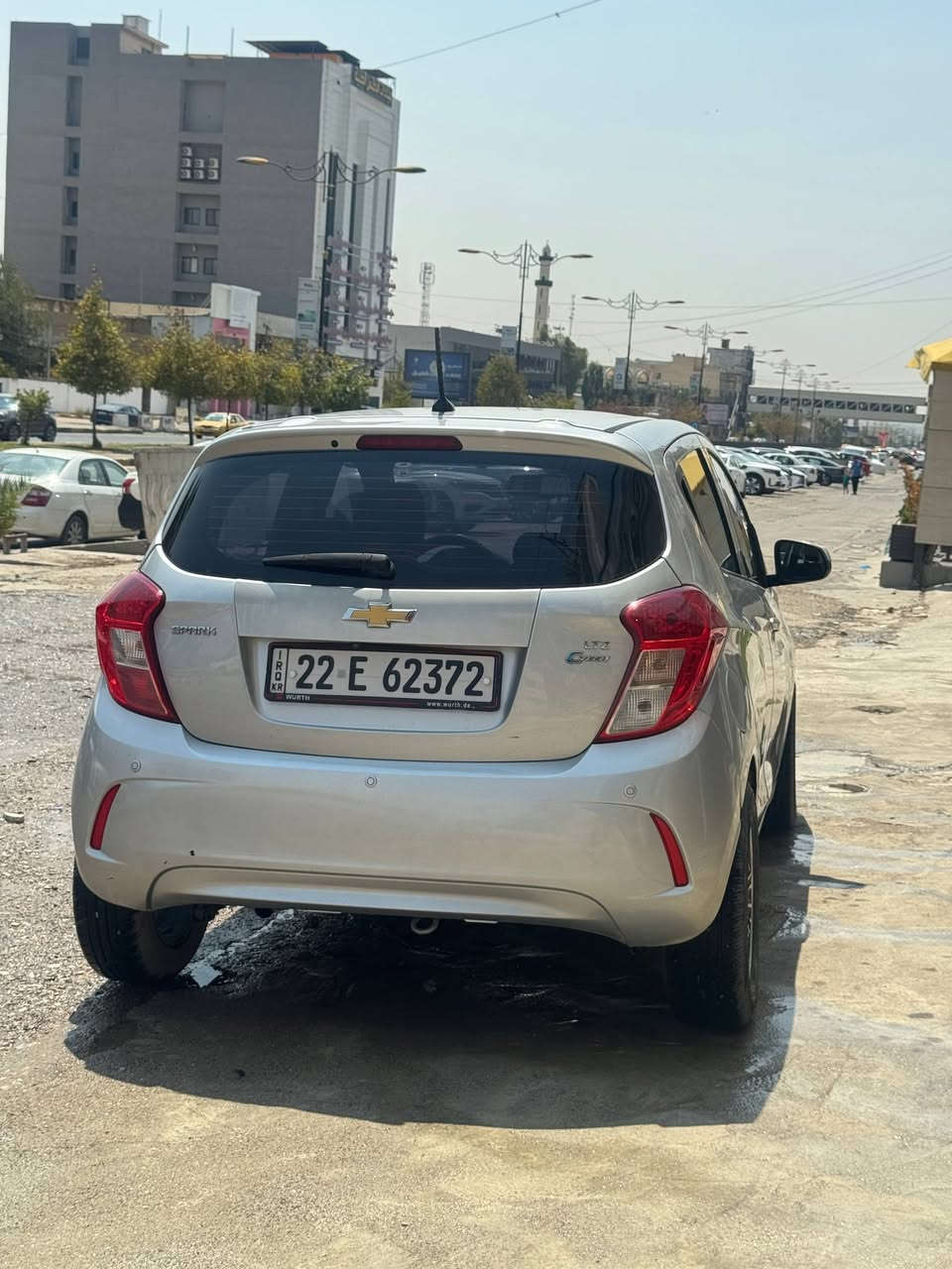 سبارك 2018 وارد خليجي
ضرر جاملغين وبوند بدون داخل 
ضرر بالموصل تعديل بارد جاملغ الخلف السكن وبيها من خلف تعديل بالحوض امبدل قبغ صندوق نفس اللون 
السياره كير ومحرك شرط تبريد ثلج 
سنويه رقم اربيل 2031 باسمي شرط تحويل مكان السياره موصل
السعر  ٦٨ ورقه قفل 
للاستفسار  ***********
