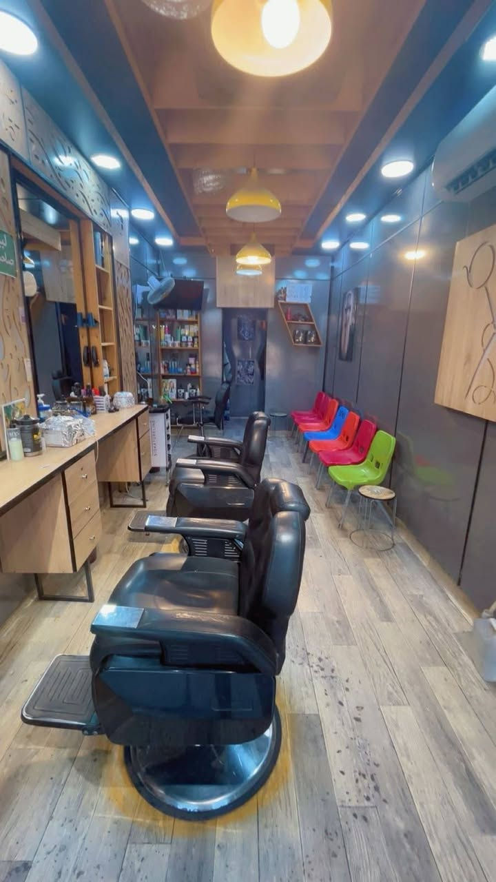 ديكور وادوات محل كامل للبيع من عدا السبلت وجام خانه التواصل واتساب
***********
***********
