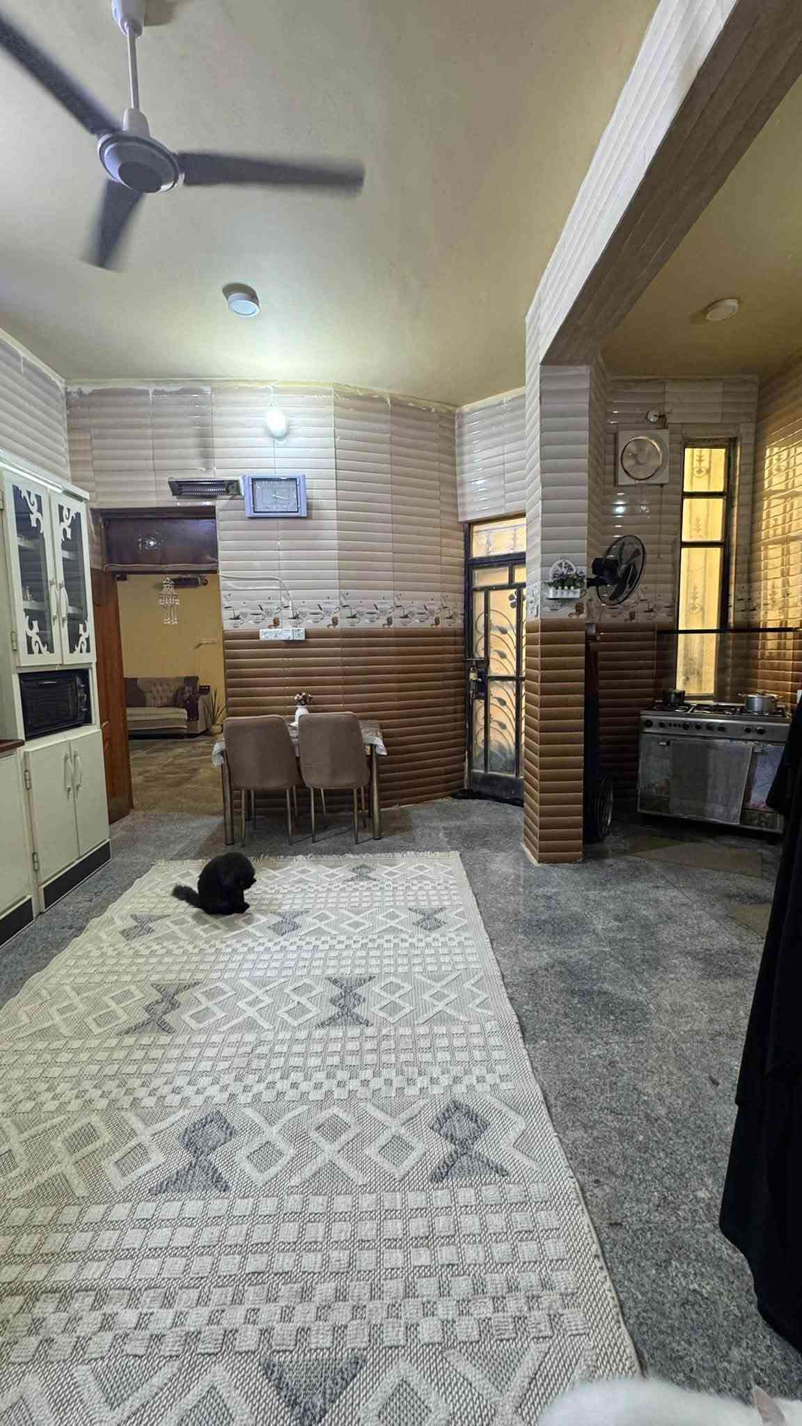 بنهاوند الثانية • ٢٠٠م • ٣+ غرف