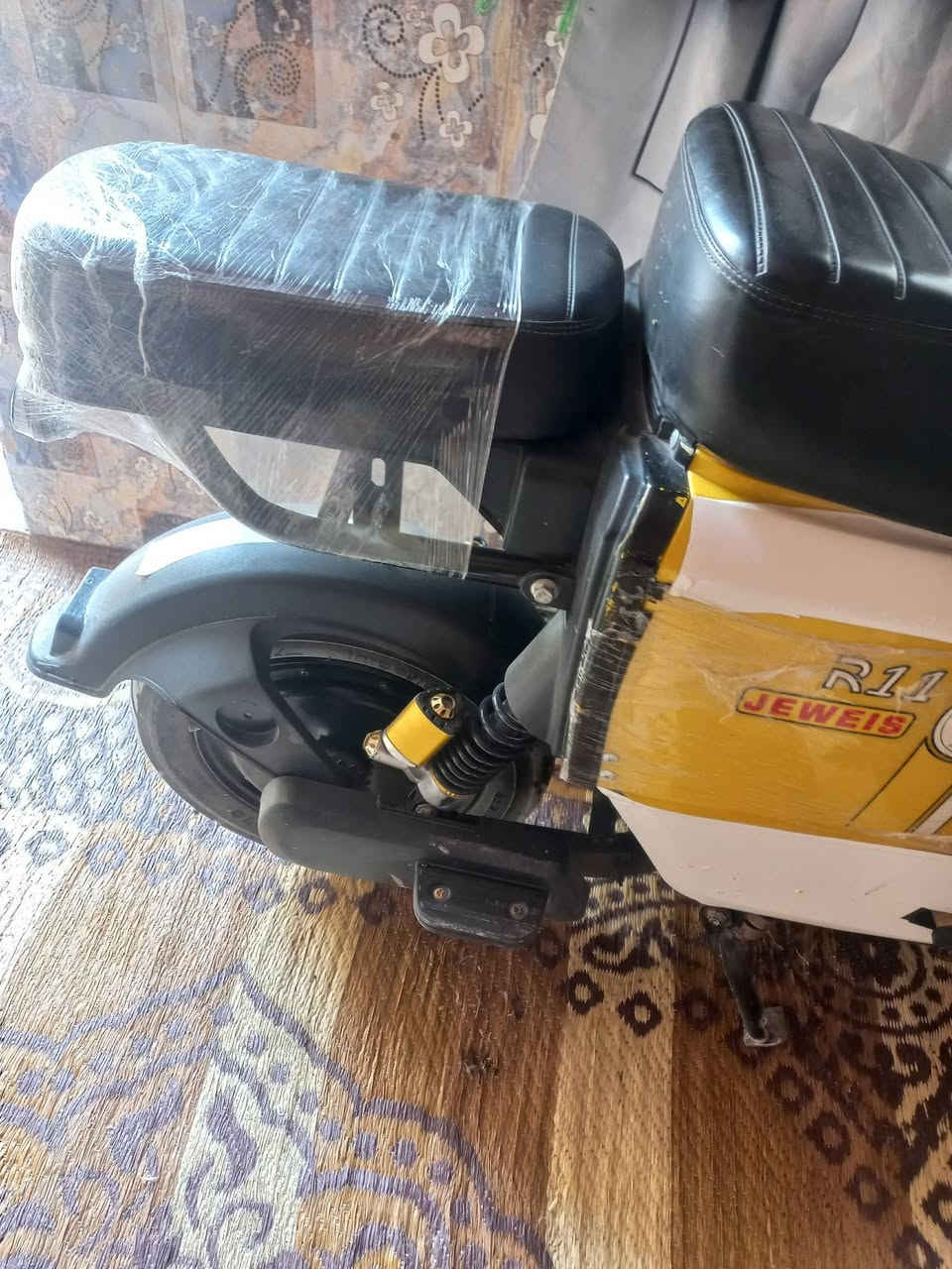 سلام عليكم دراجه R11 جديده بطاريات جدد فيتنامي كله شغاله جديده سعر 400 وبيه مجال قليل كلش المكان بصورة زبير التواصل ***********وتساب
