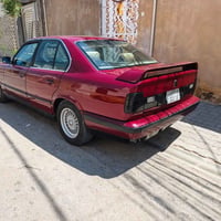 بي ام ٥٢٥ • ١٩٩٢ • مسكر عدل