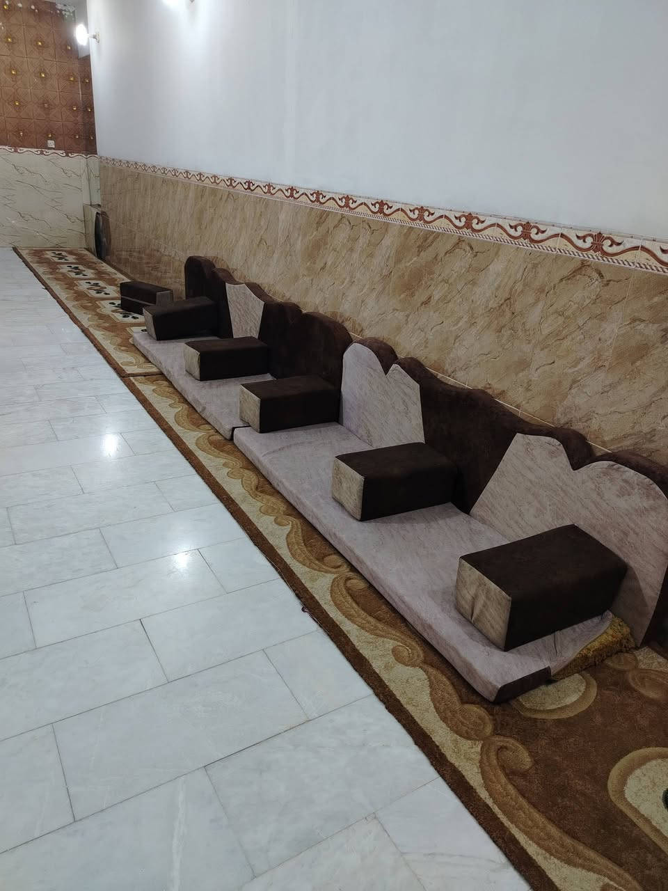 ديوان مستخدم • نضافة • قياس ١٢م