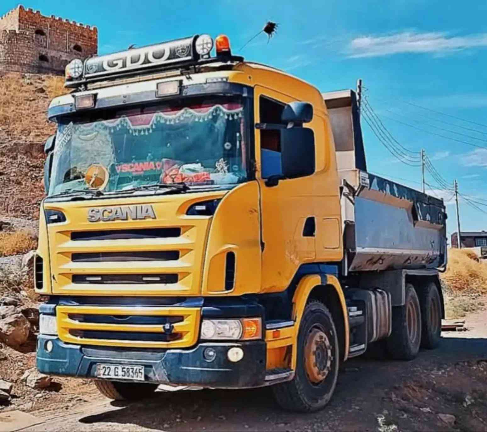 موديل ٢٠٠٠ • محرك ٣٨٠ • جير ٣×٣